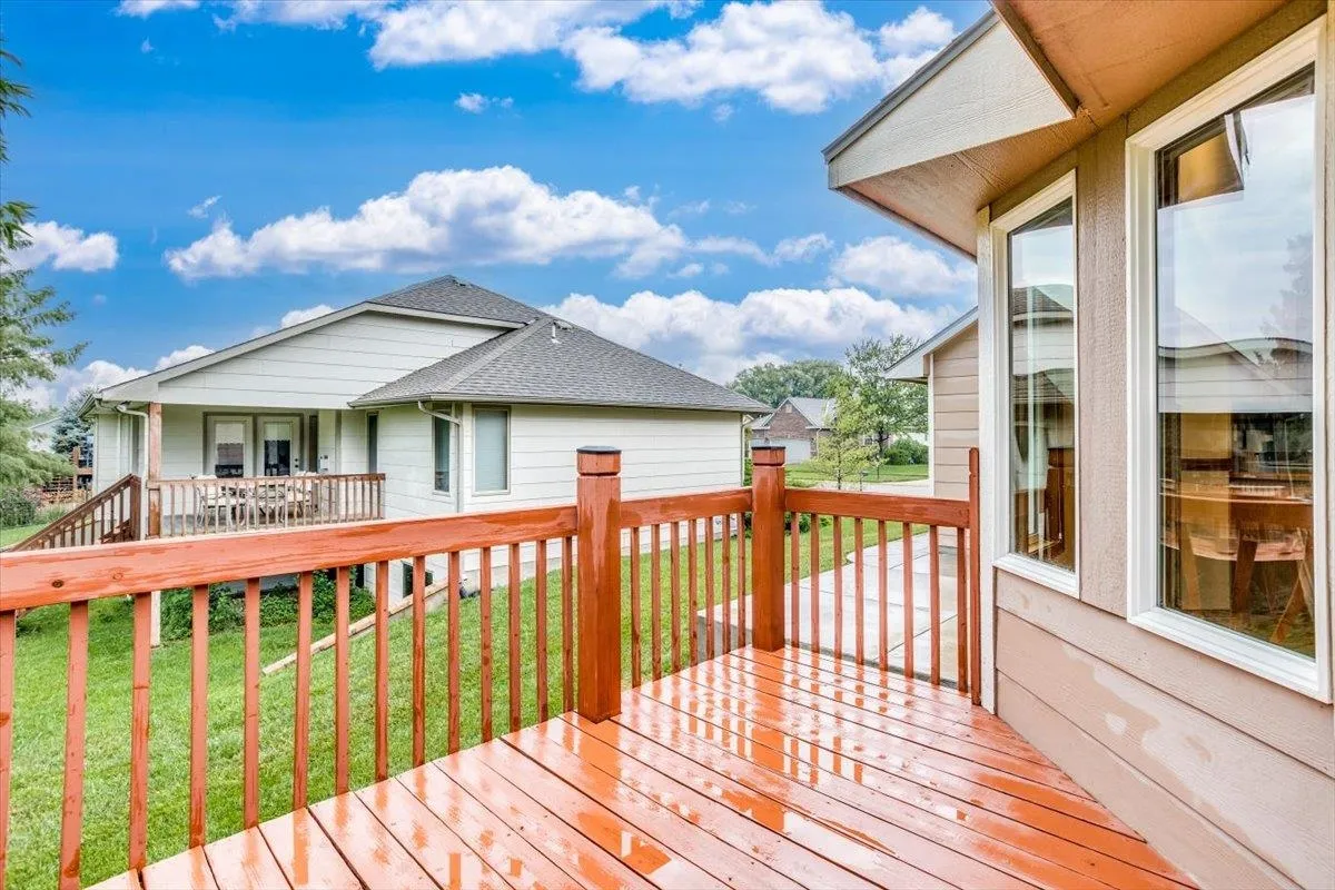 Derby, Kansas 67037, United States, 4 Bedrooms Bedrooms, ,3 BathroomsBathrooms,Residential,Pending,47416