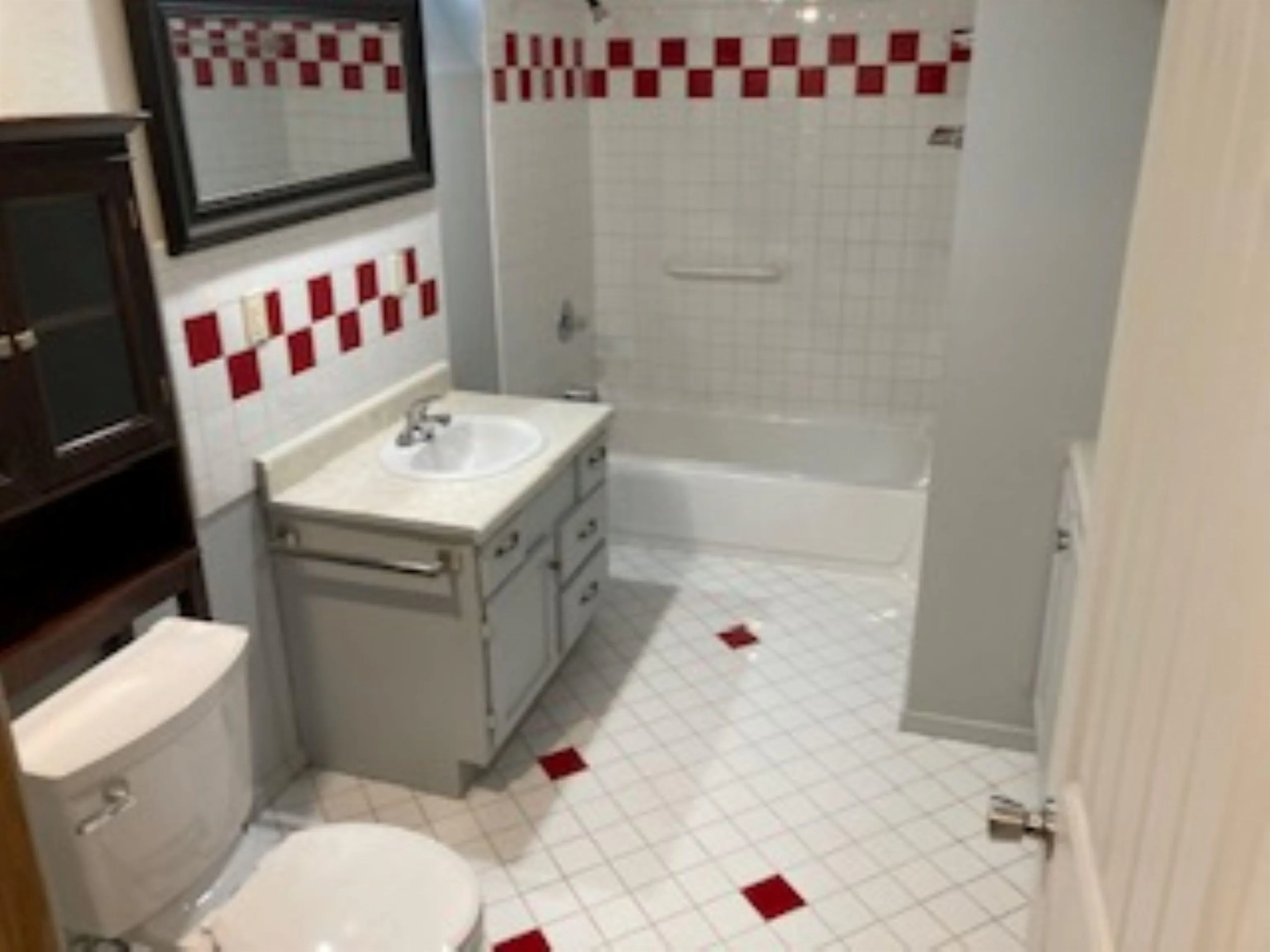 Wichita, Kansas 67204, United States, 5 Bedrooms Bedrooms, ,2 BathroomsBathrooms,Residential,Active,174668