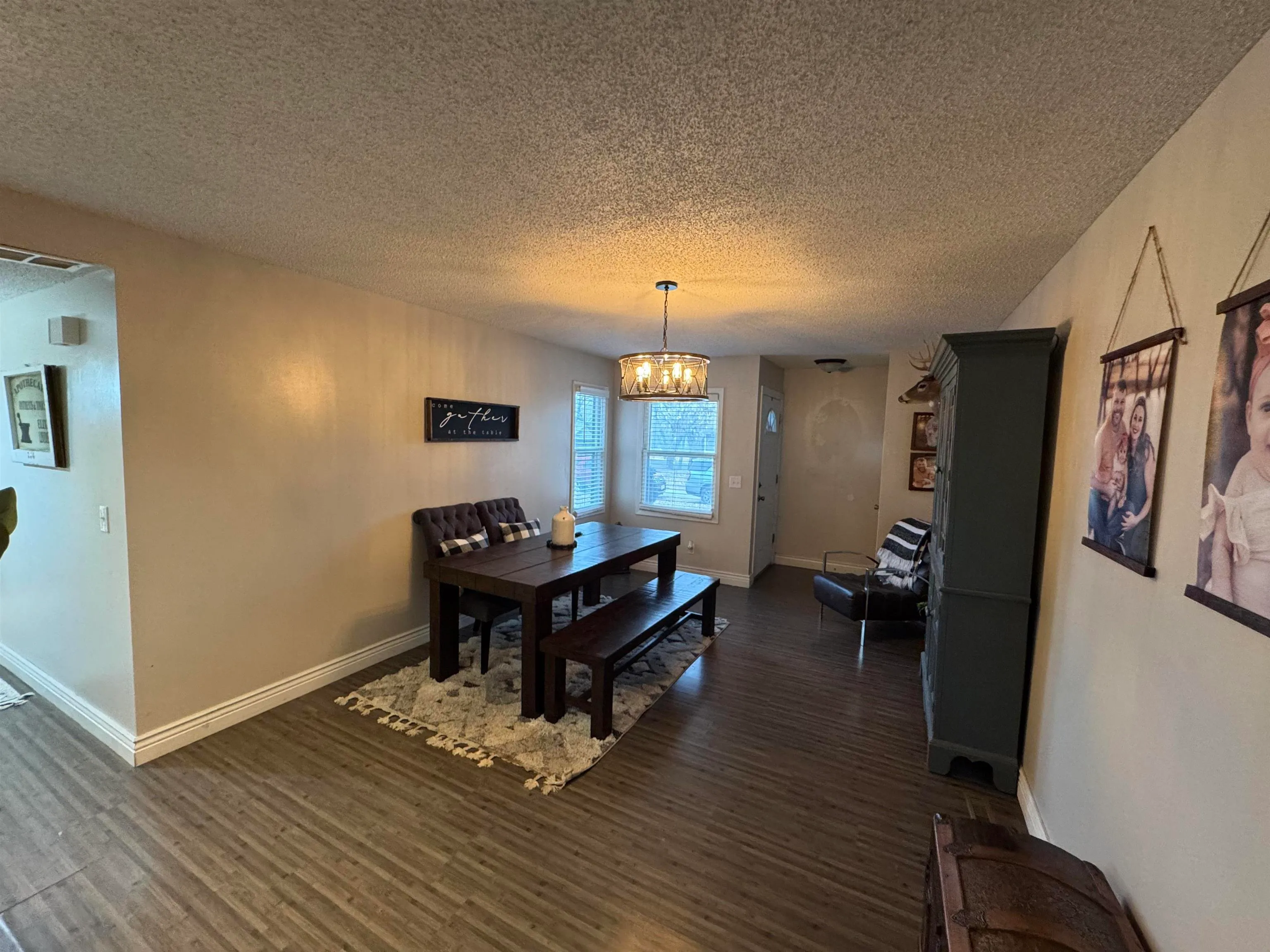 Wellington, Kansas 67152, United States, 3 Bedrooms Bedrooms, ,1 BathroomBathrooms,Residential,Active,249339