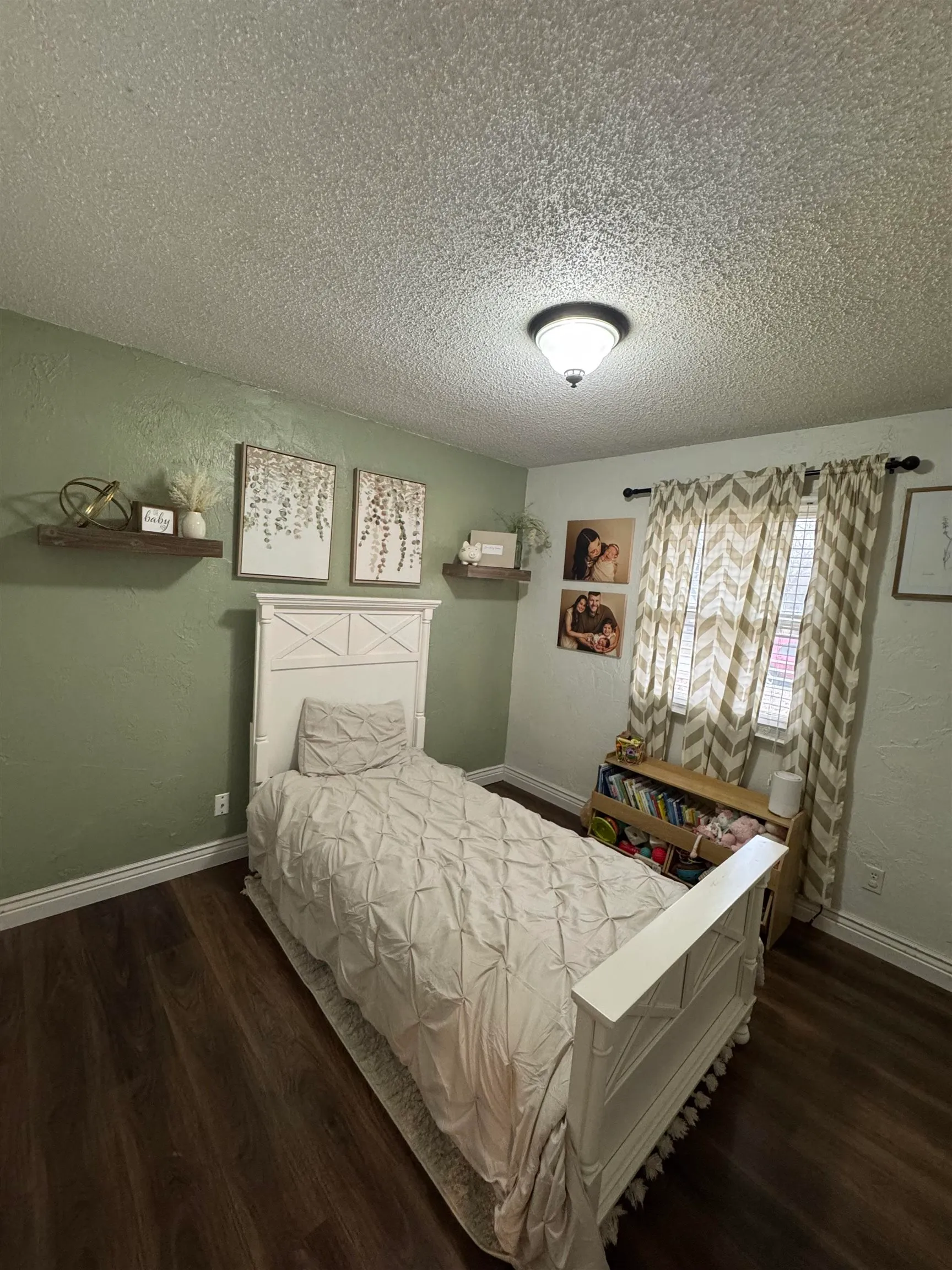 Wellington, Kansas 67152, United States, 3 Bedrooms Bedrooms, ,1 BathroomBathrooms,Residential,Active,249339