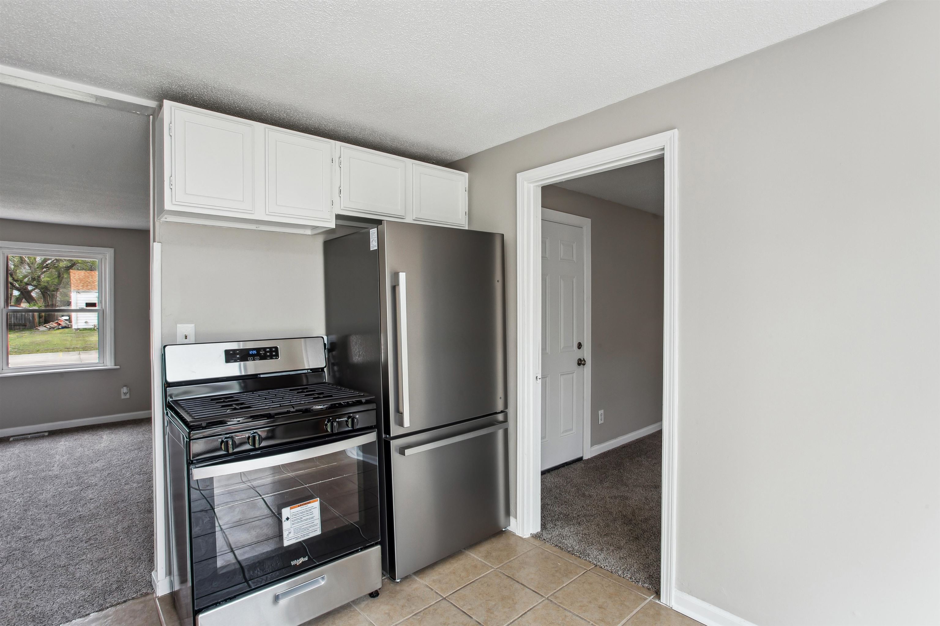 1162 S Pineridge Rd, Wichita, Kansas image 5