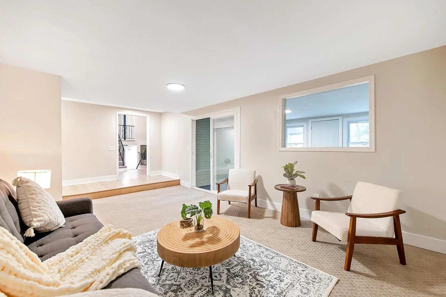 Haysville, Kansas 67060, United States, 3 Bedrooms Bedrooms, ,2 BathroomsBathrooms,Residential,Pending,143285