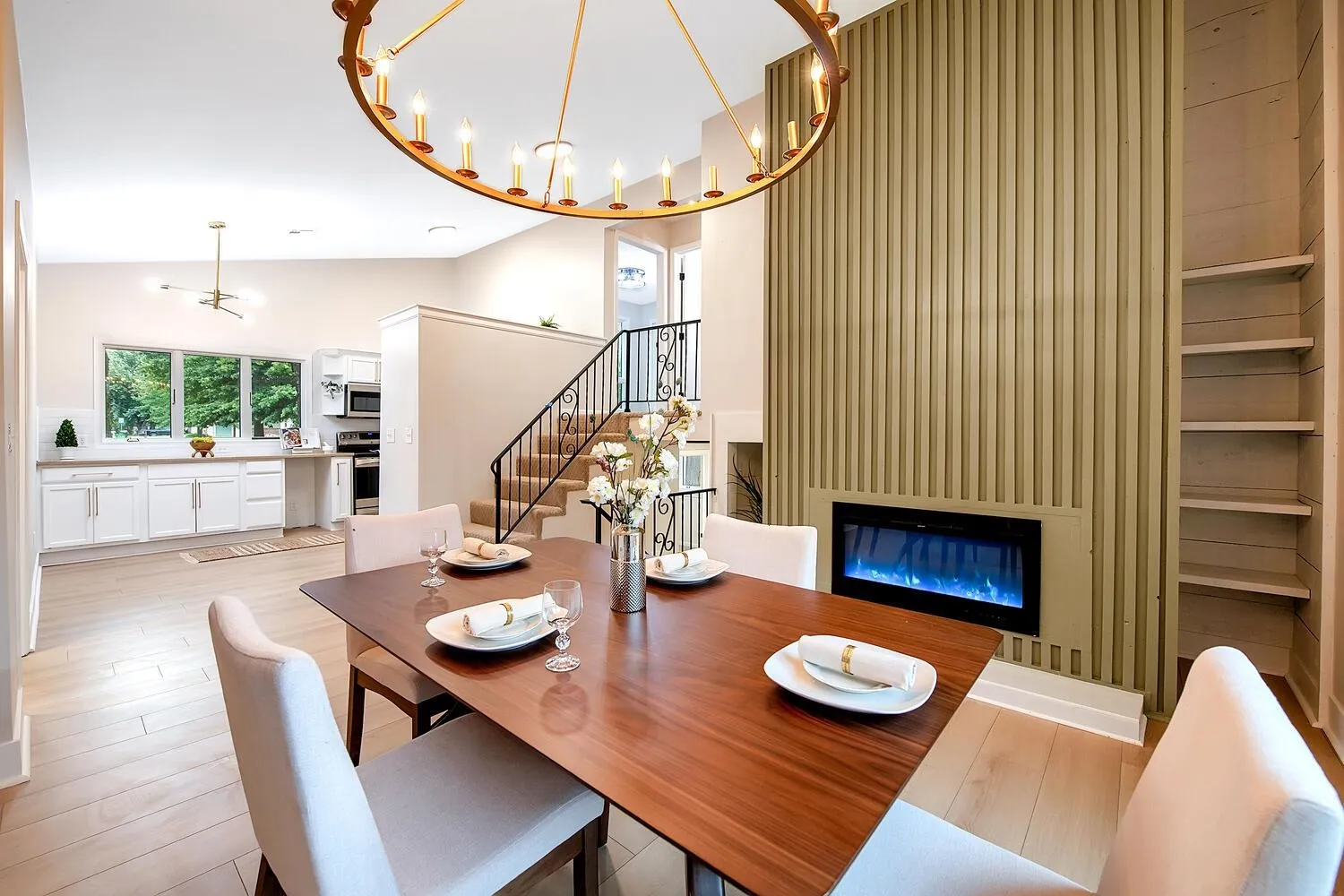 Haysville, Kansas 67060, United States, 3 Bedrooms Bedrooms, ,2 BathroomsBathrooms,Residential,Pending,143285