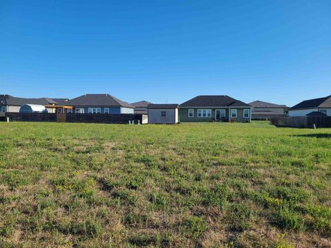 Vacant Land For Sale - 1431 Curtiss Dr<br/> McPherson, KS 67460