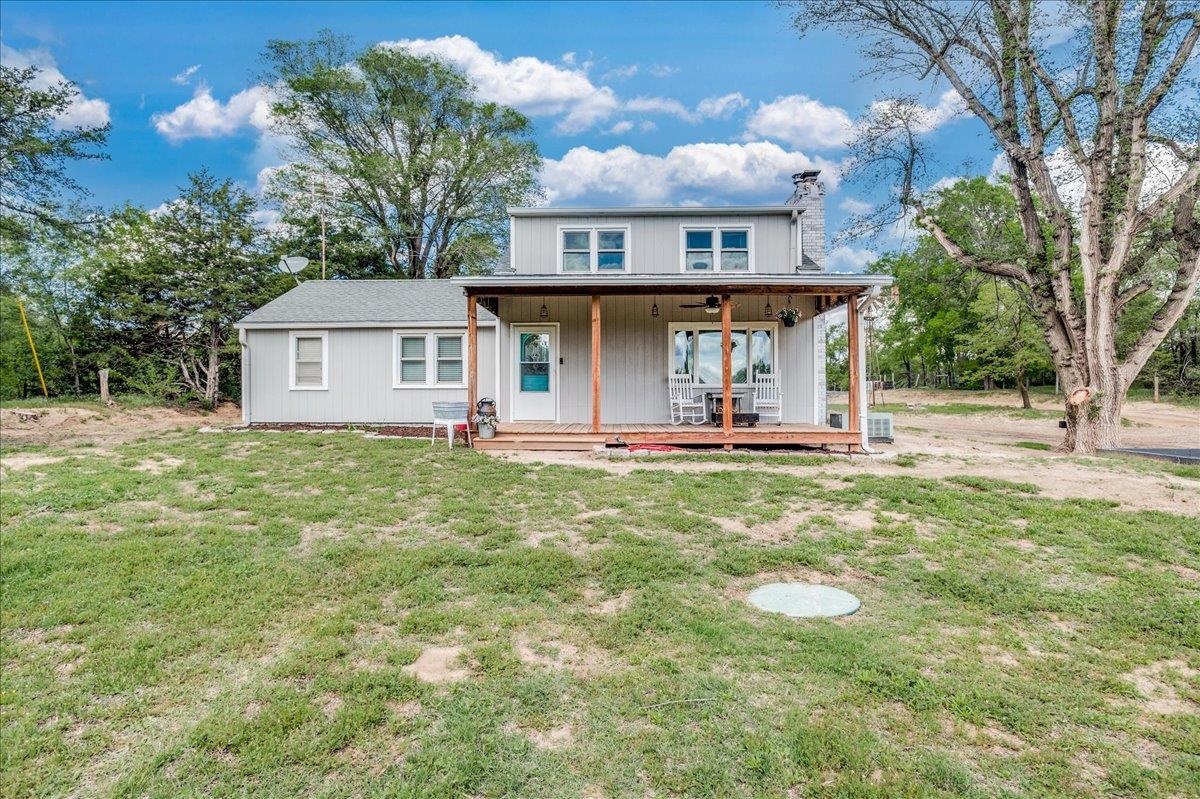 3704 E 43rd Ave, Hutchinson, Kansas image 1