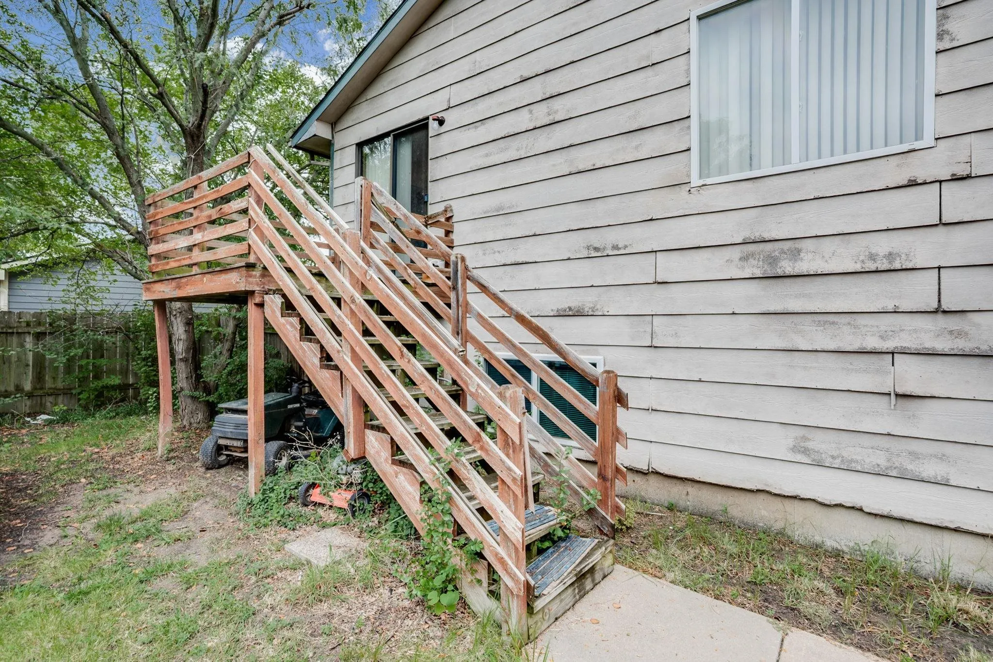 Wichita, Kansas 67209, United States, 3 Bedrooms Bedrooms, ,2 BathroomsBathrooms,Residential,Active,216896