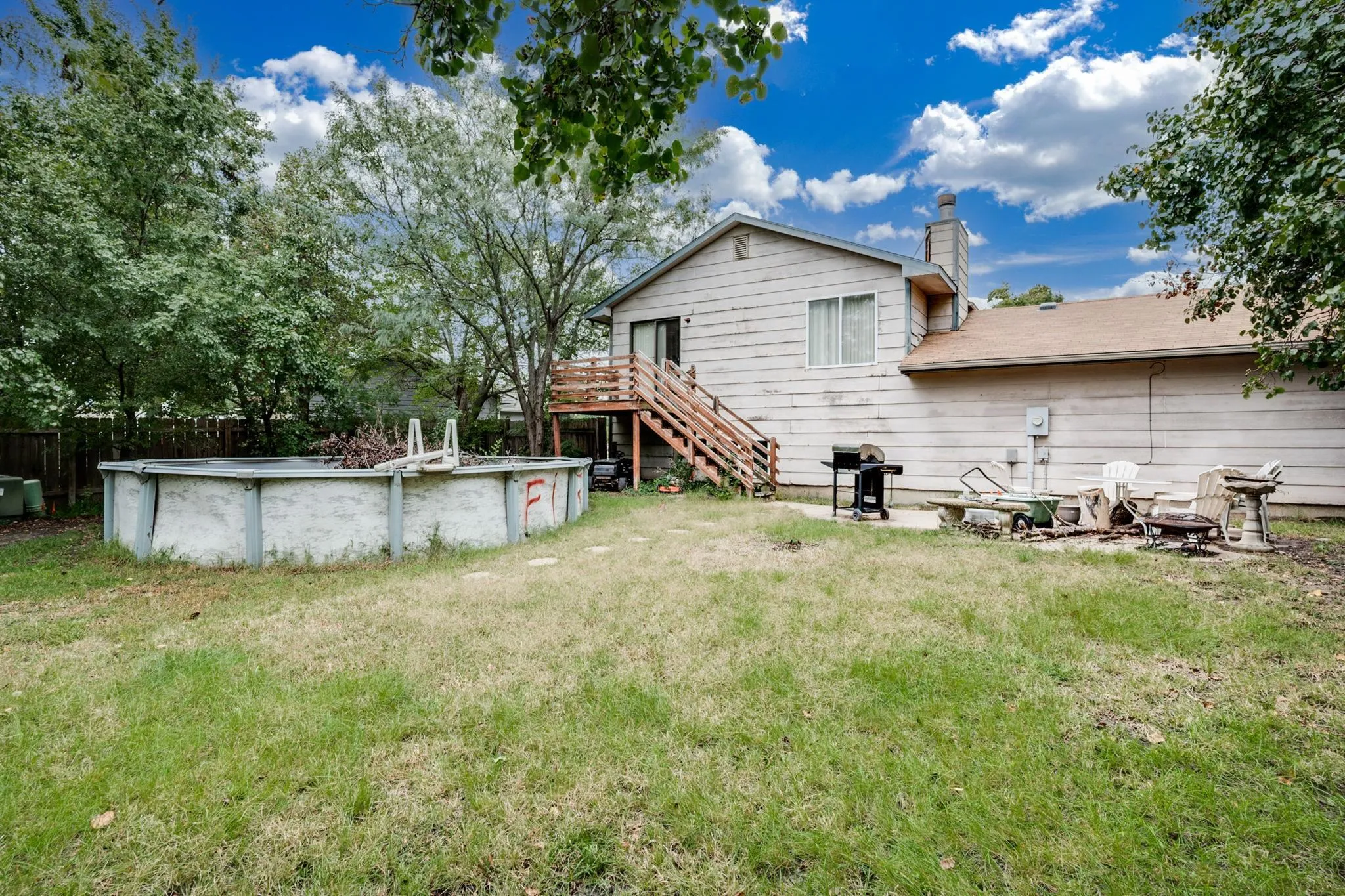 Wichita, Kansas 67209, United States, 3 Bedrooms Bedrooms, ,2 BathroomsBathrooms,Residential,Active,216896