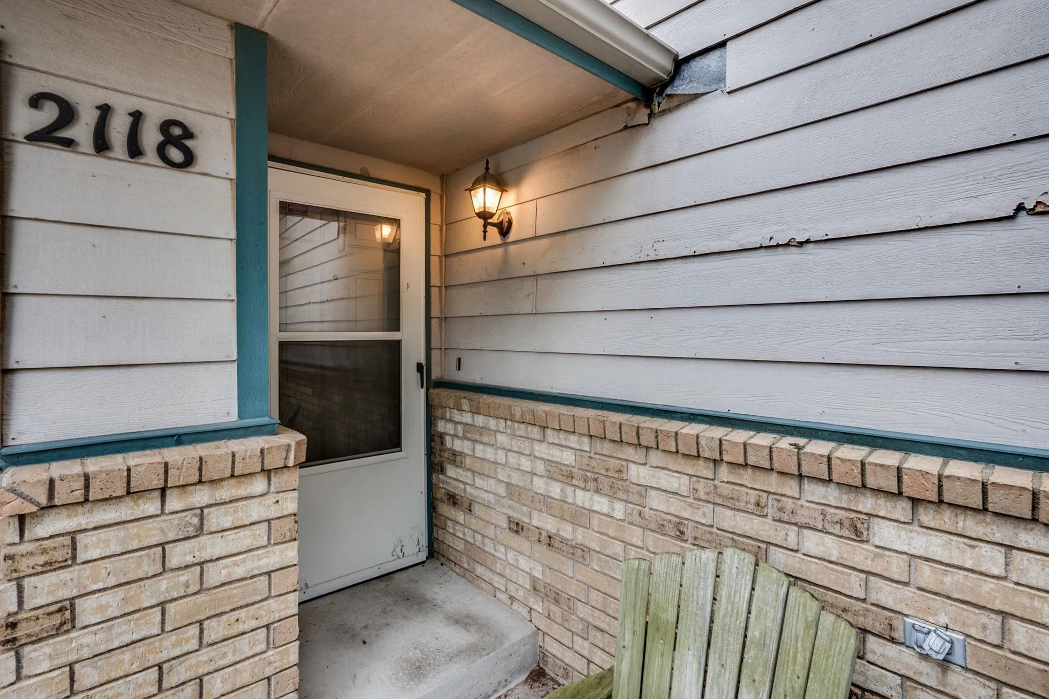 Wichita, Kansas 67209, United States, 3 Bedrooms Bedrooms, ,2 BathroomsBathrooms,Residential,Active,216896