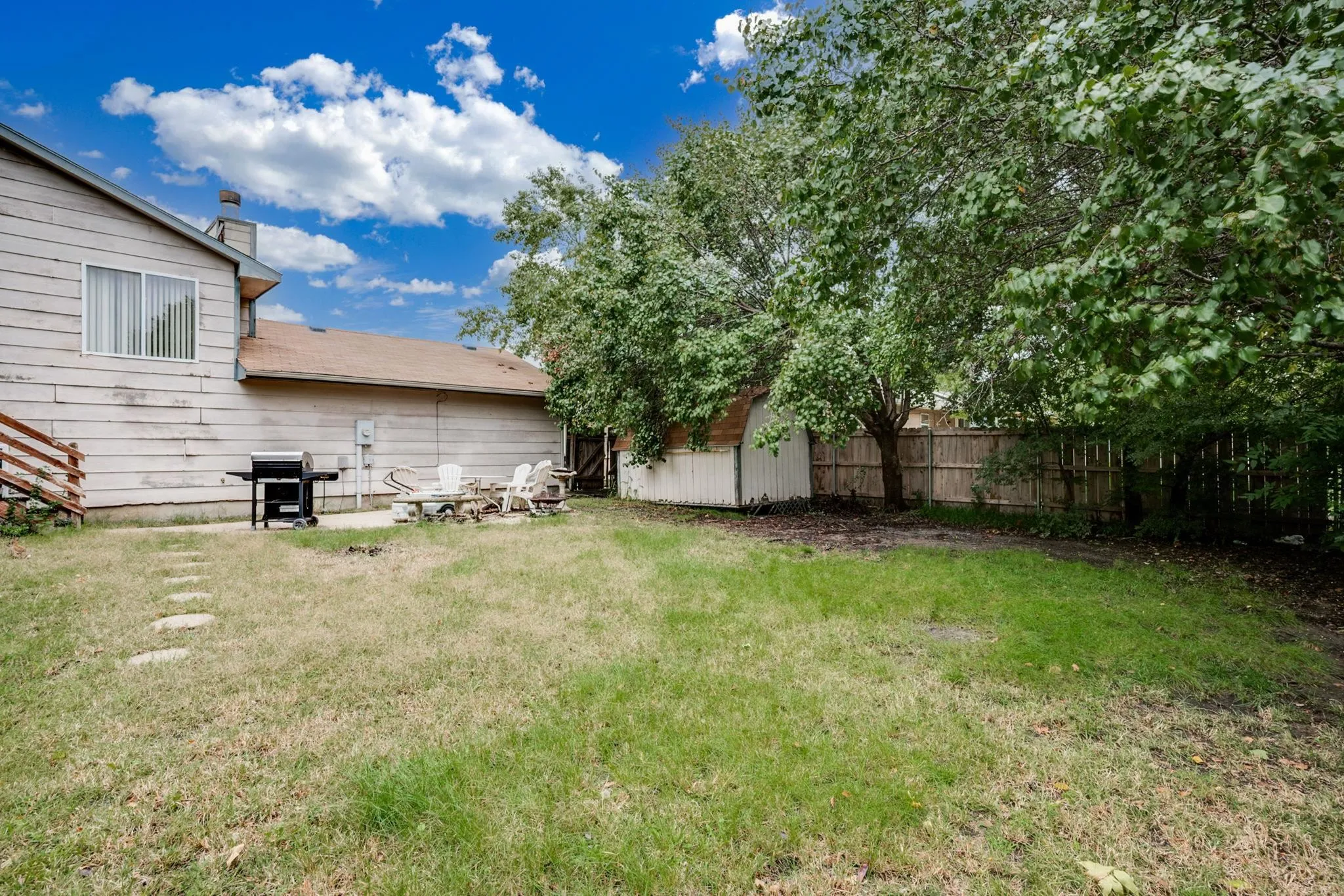 Wichita, Kansas 67209, United States, 3 Bedrooms Bedrooms, ,2 BathroomsBathrooms,Residential,Active,216896