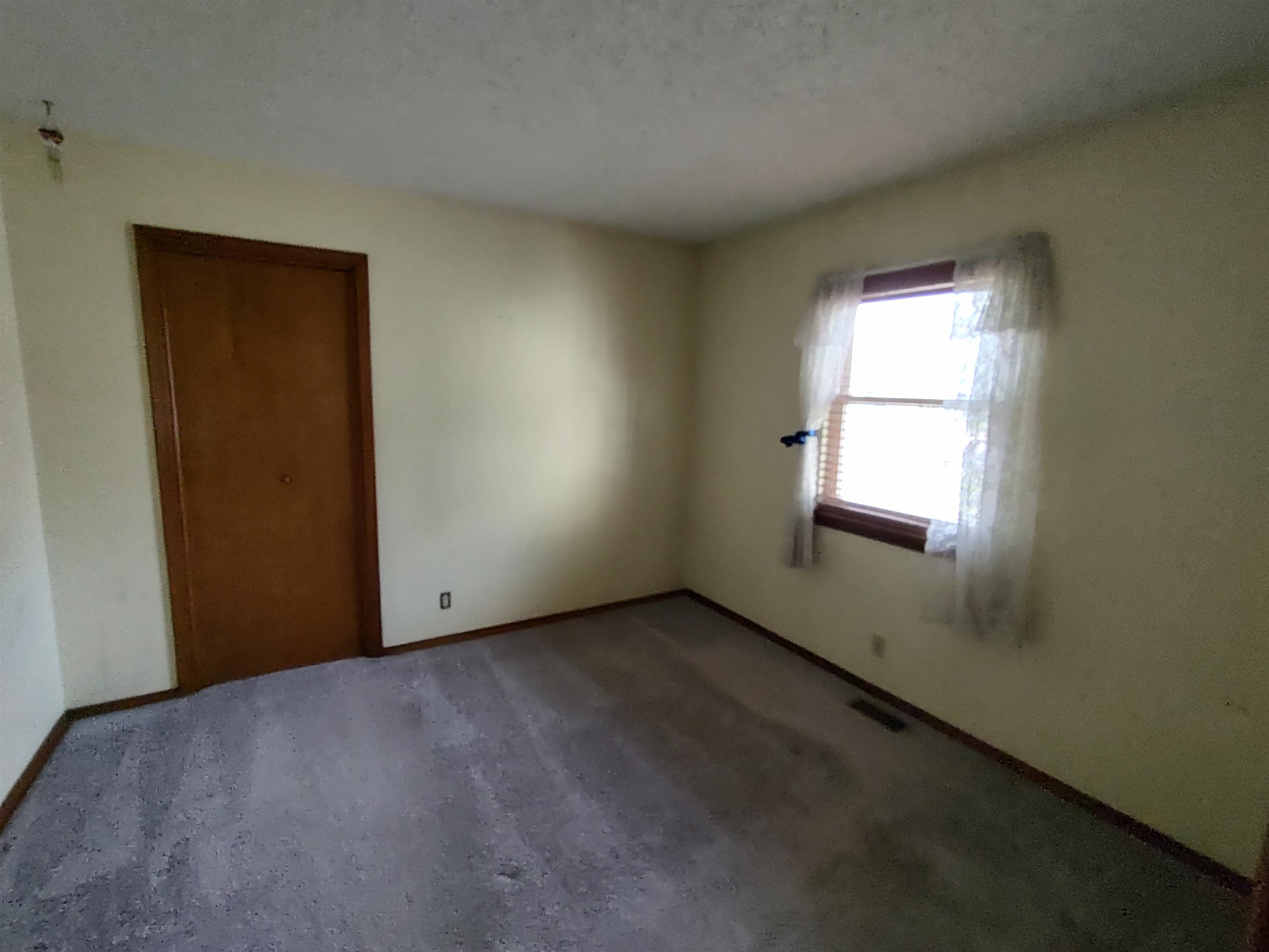802 W 52nd St S St, Wichita, Kansas image 6