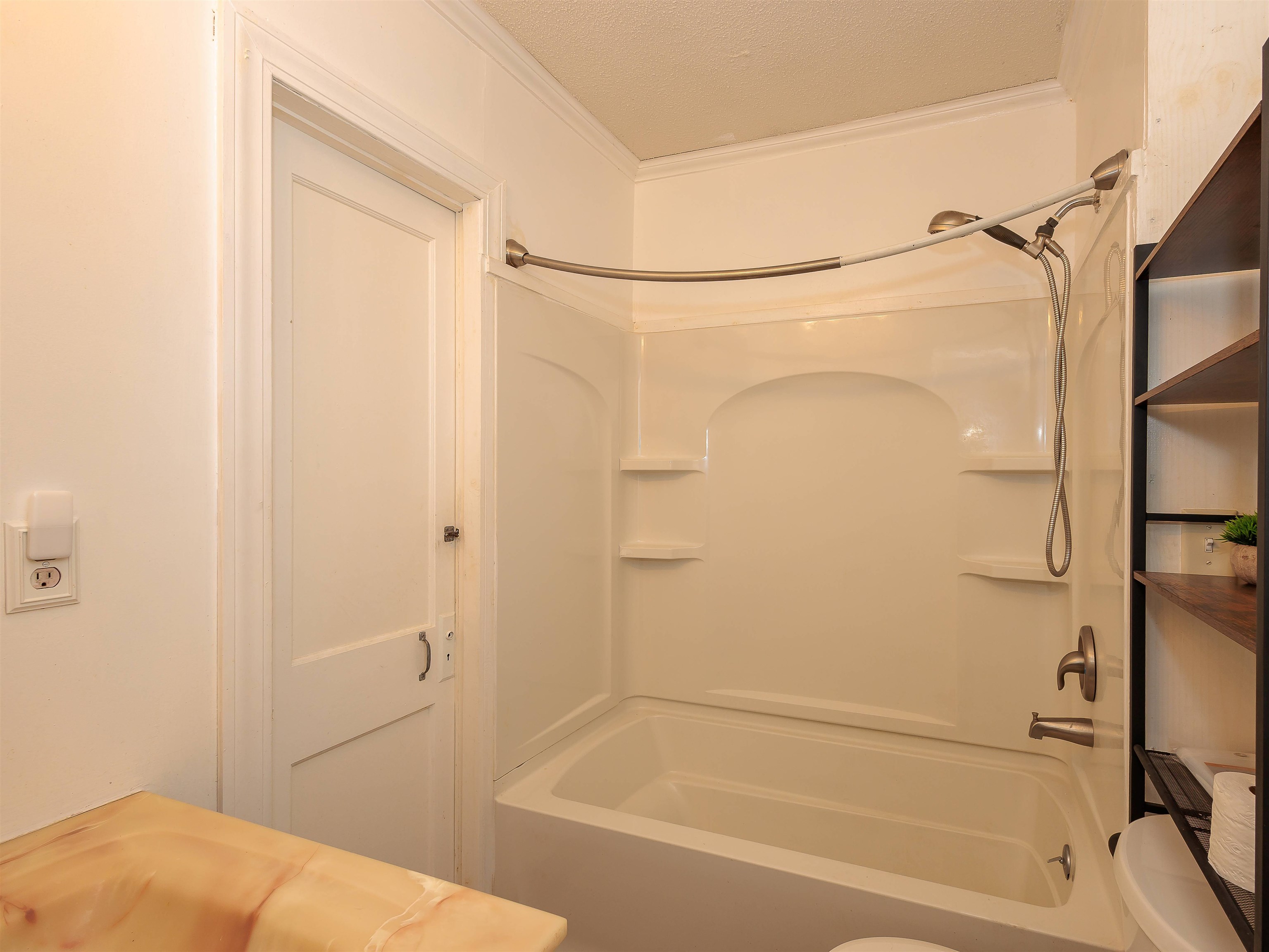 410 N Spruce St, Wichita, Kansas image 12