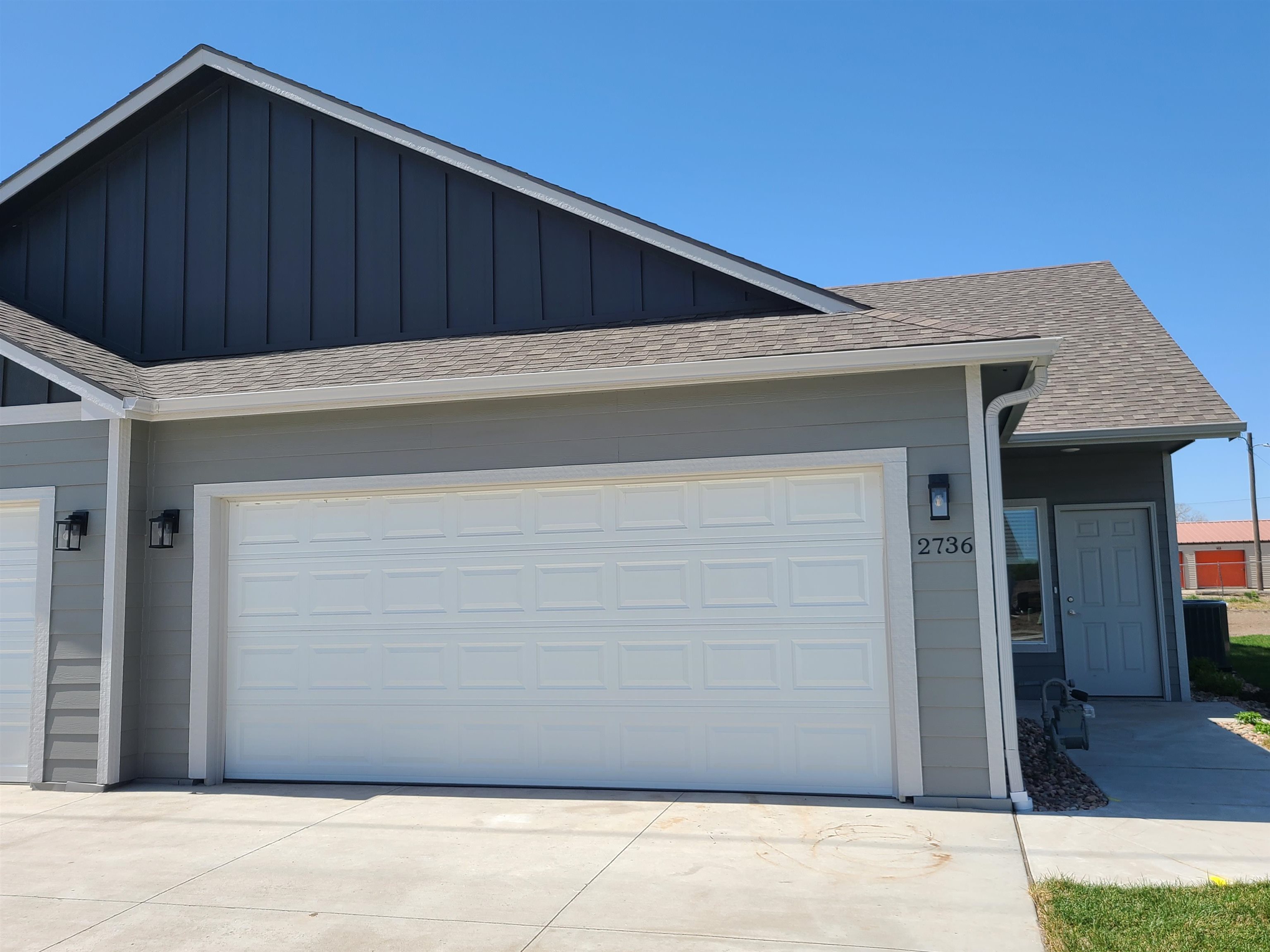 2736 Tim Rogers Ln, Salina, Kansas image 1