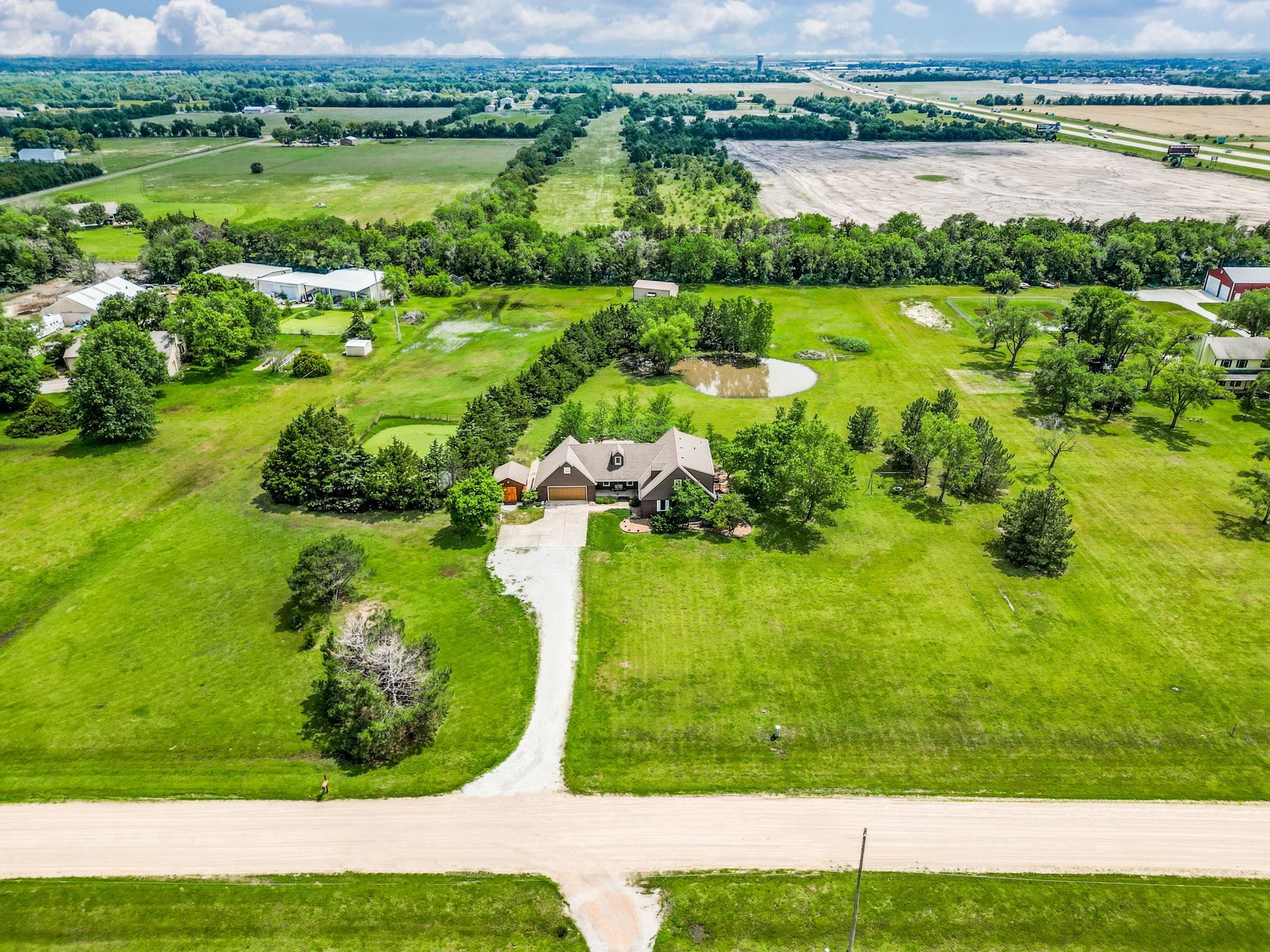1301 E Sunnydale Lakes Cir, Valley Center, Virginia image 2