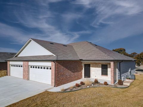 Multifamily For Sale - 3114 Long Ct<br/> Cowley County, Winfield, KS 67156