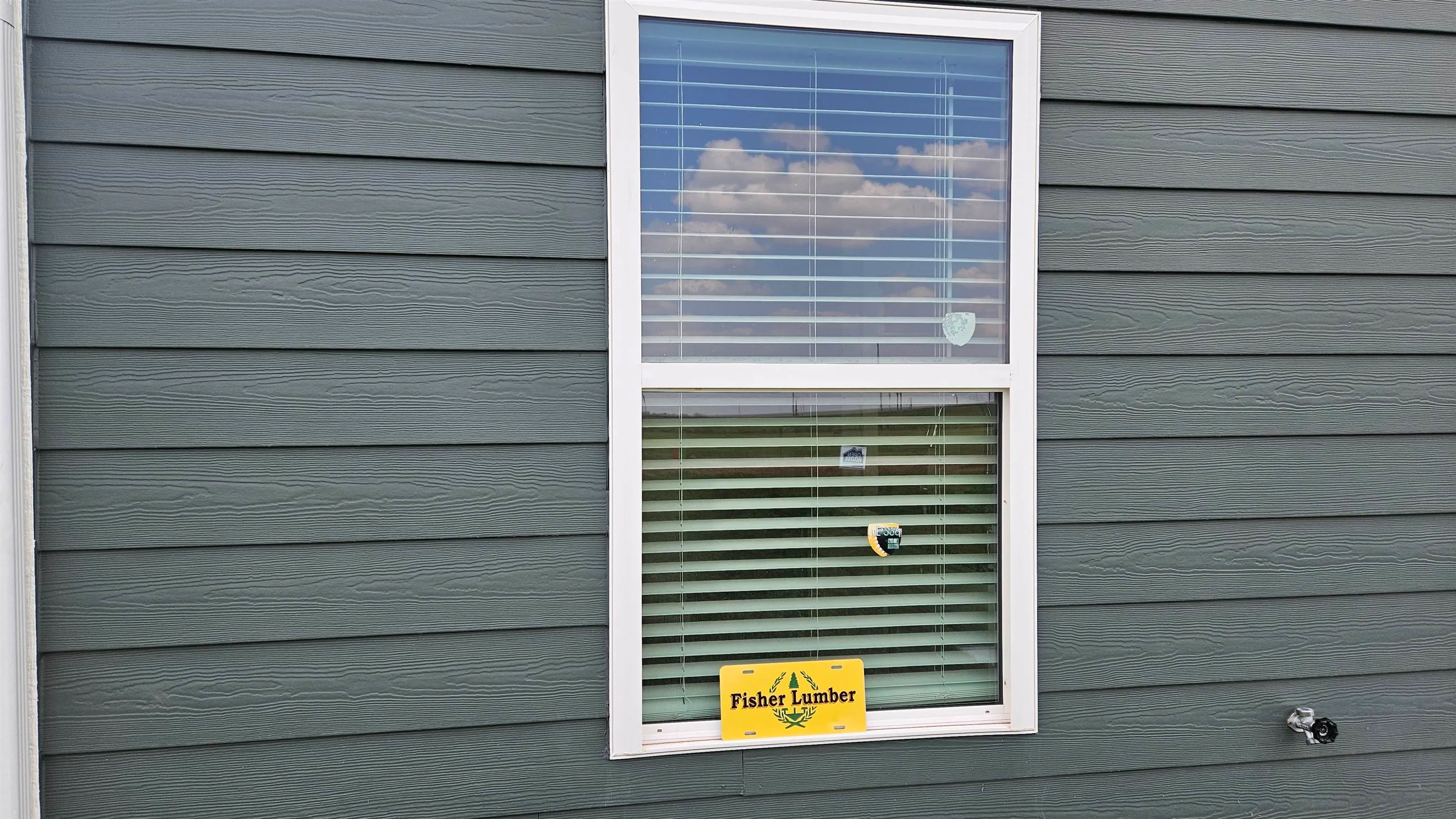 Garden Plain, Kansas 67050, United States, 4 Bedrooms Bedrooms, ,3 BathroomsBathrooms,Residential,Active,24126