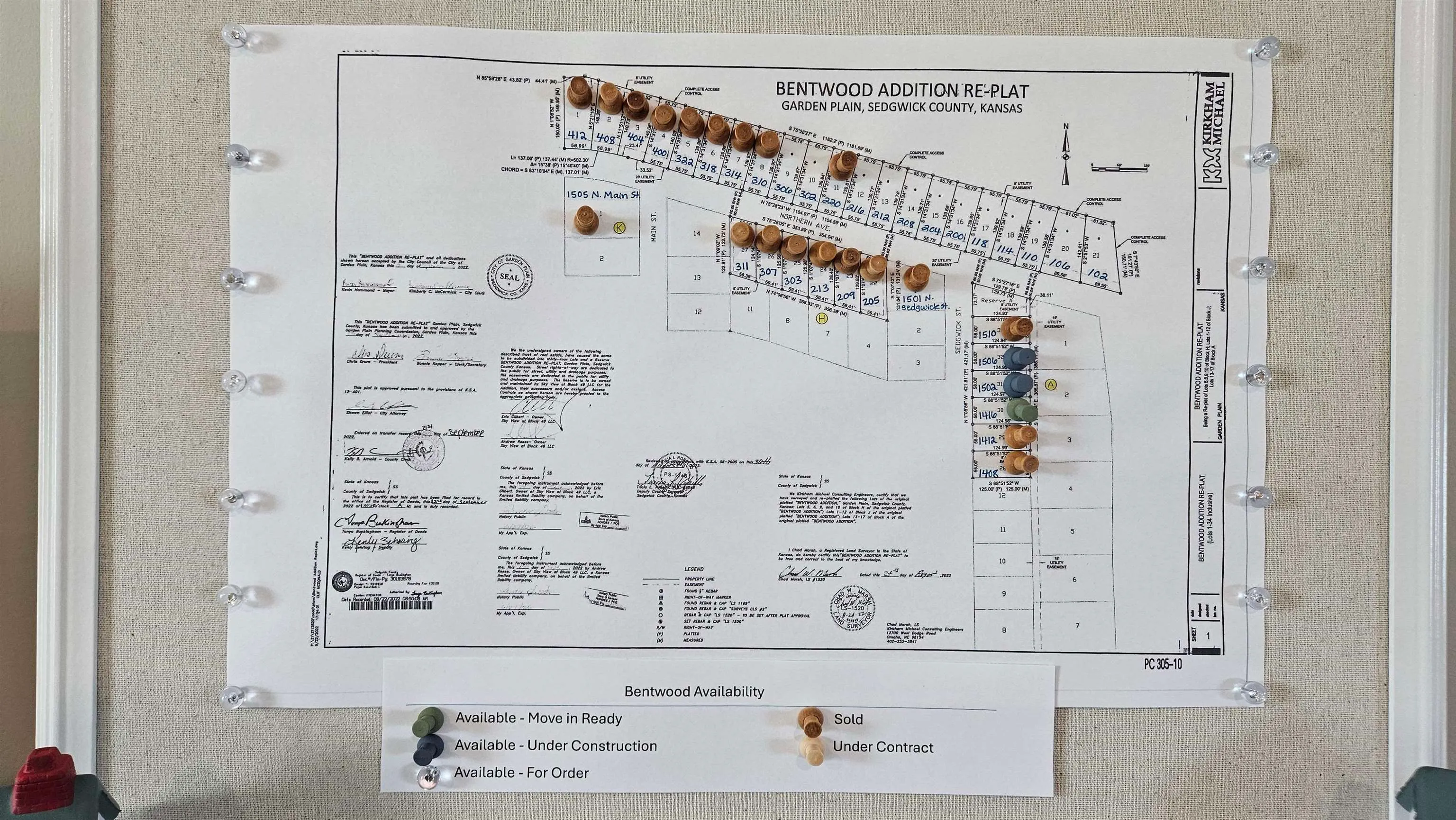 Garden Plain, Kansas 67050, United States, 4 Bedrooms Bedrooms, ,3 BathroomsBathrooms,Residential,Active,24126