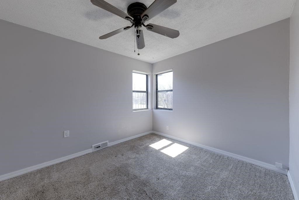 Wichita, Kansas 67208, United States, 3 Bedrooms Bedrooms, ,1 BathroomBathrooms,Residential,Pending,62048