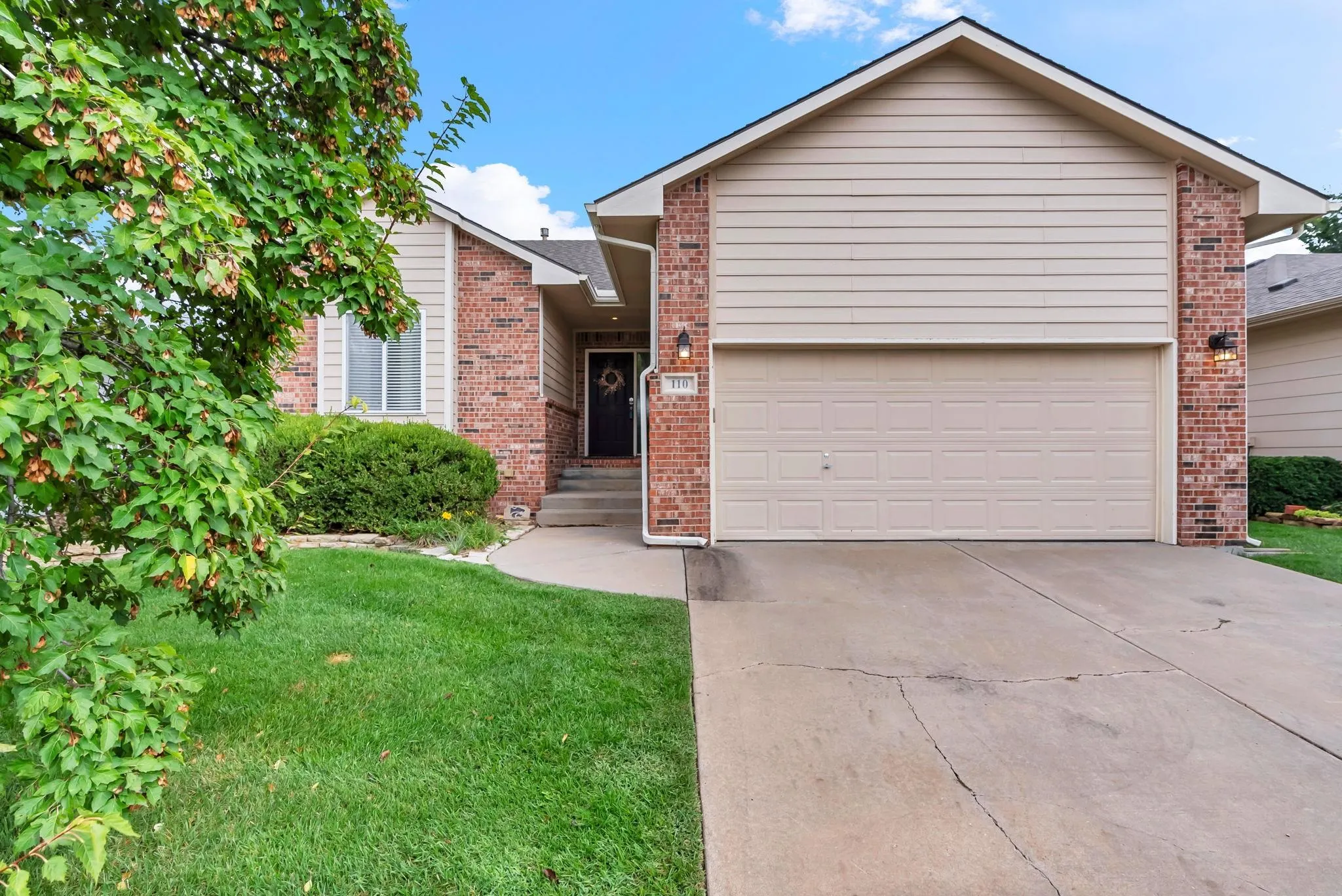 Wichita, Kansas 67230, United States, 3 Bedrooms Bedrooms, ,3 BathroomsBathrooms,Residential,Active,186489