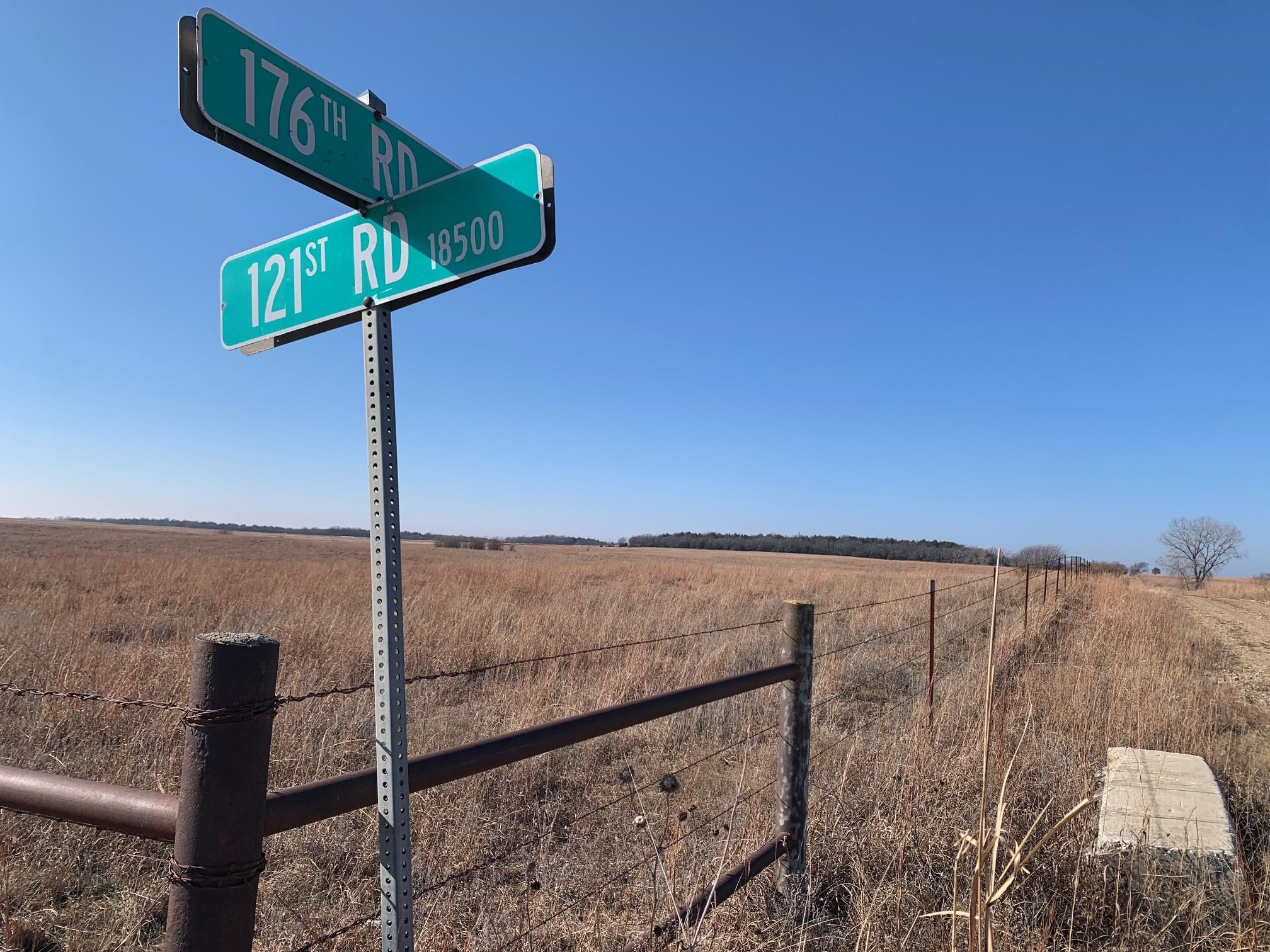 176th, Winfield, Kansas image 9