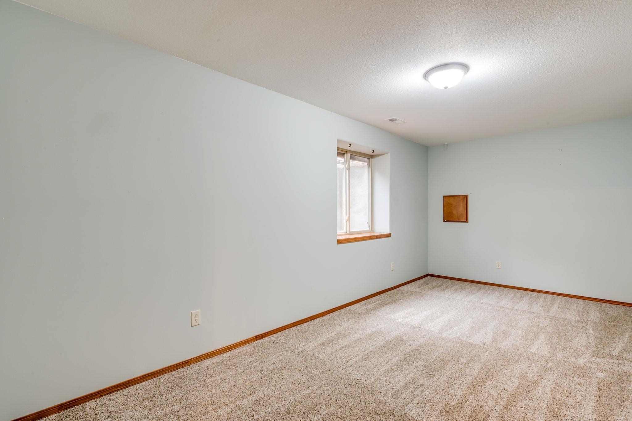 1212 N High Park Dr, Derby, Virginia image 26