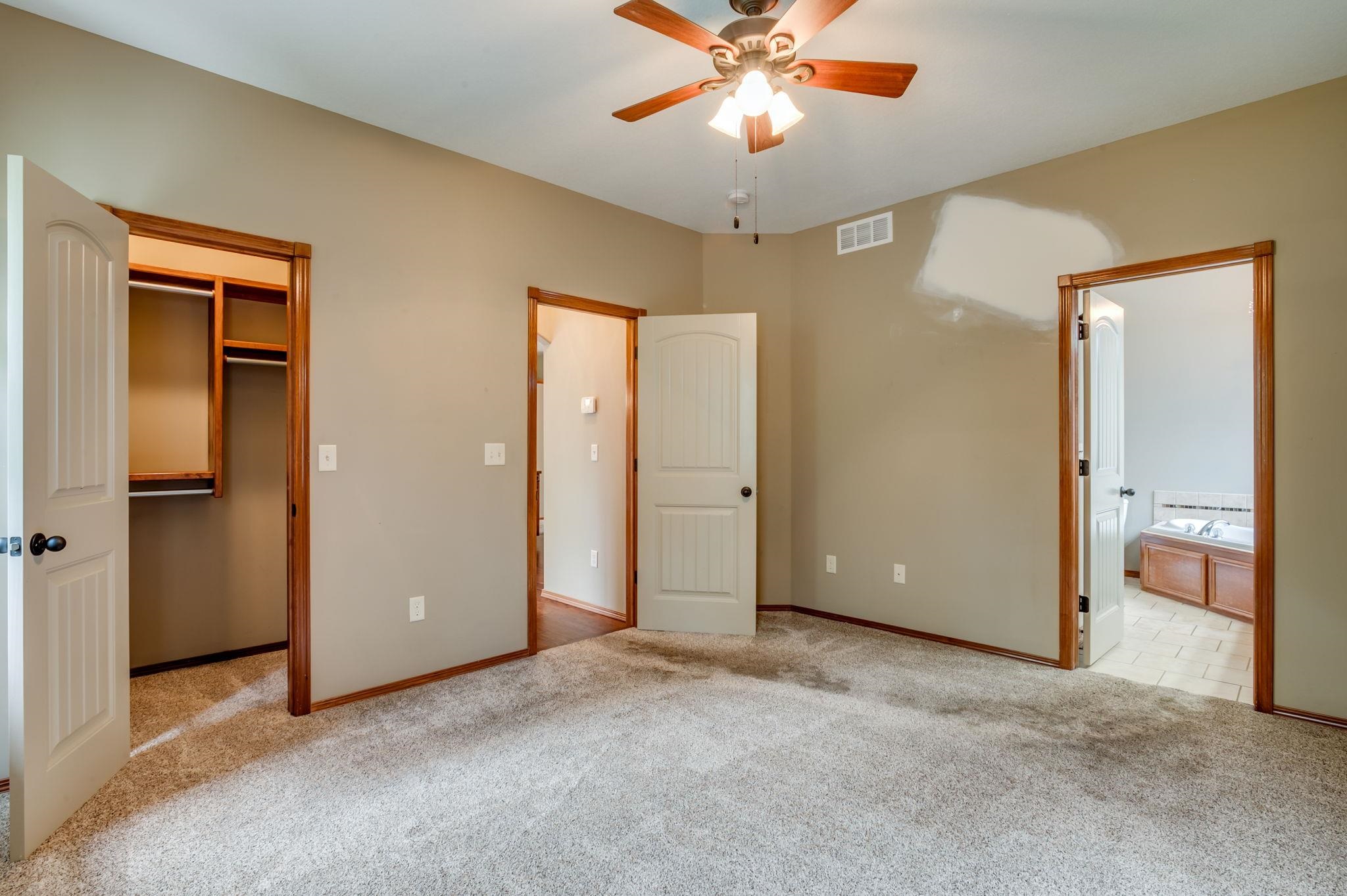 1212 N High Park Dr, Derby, Virginia image 17