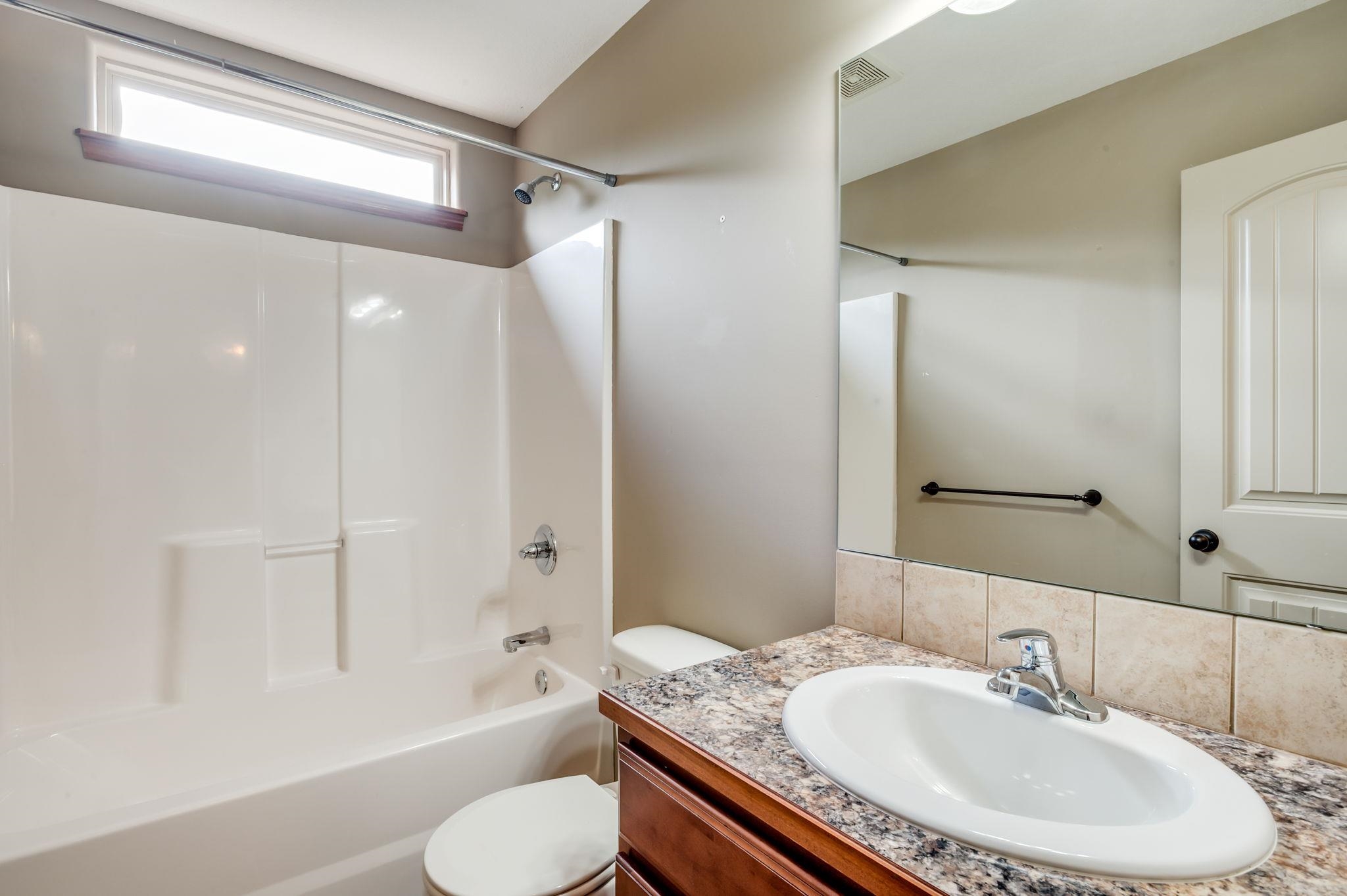 1212 N High Park Dr, Derby, Virginia image 21