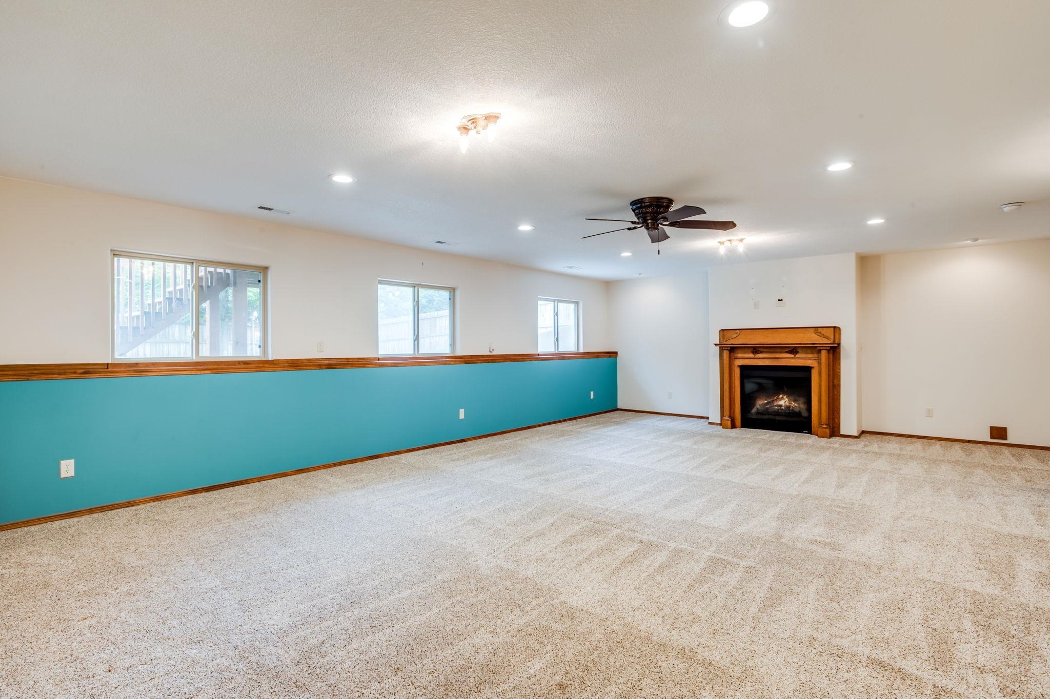 1212 N High Park Dr, Derby, Virginia image 22