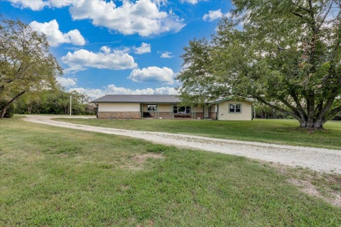 Homes For Sale - 17490 SW Hillwood Rd<br/> Rose Hill, KS 67133