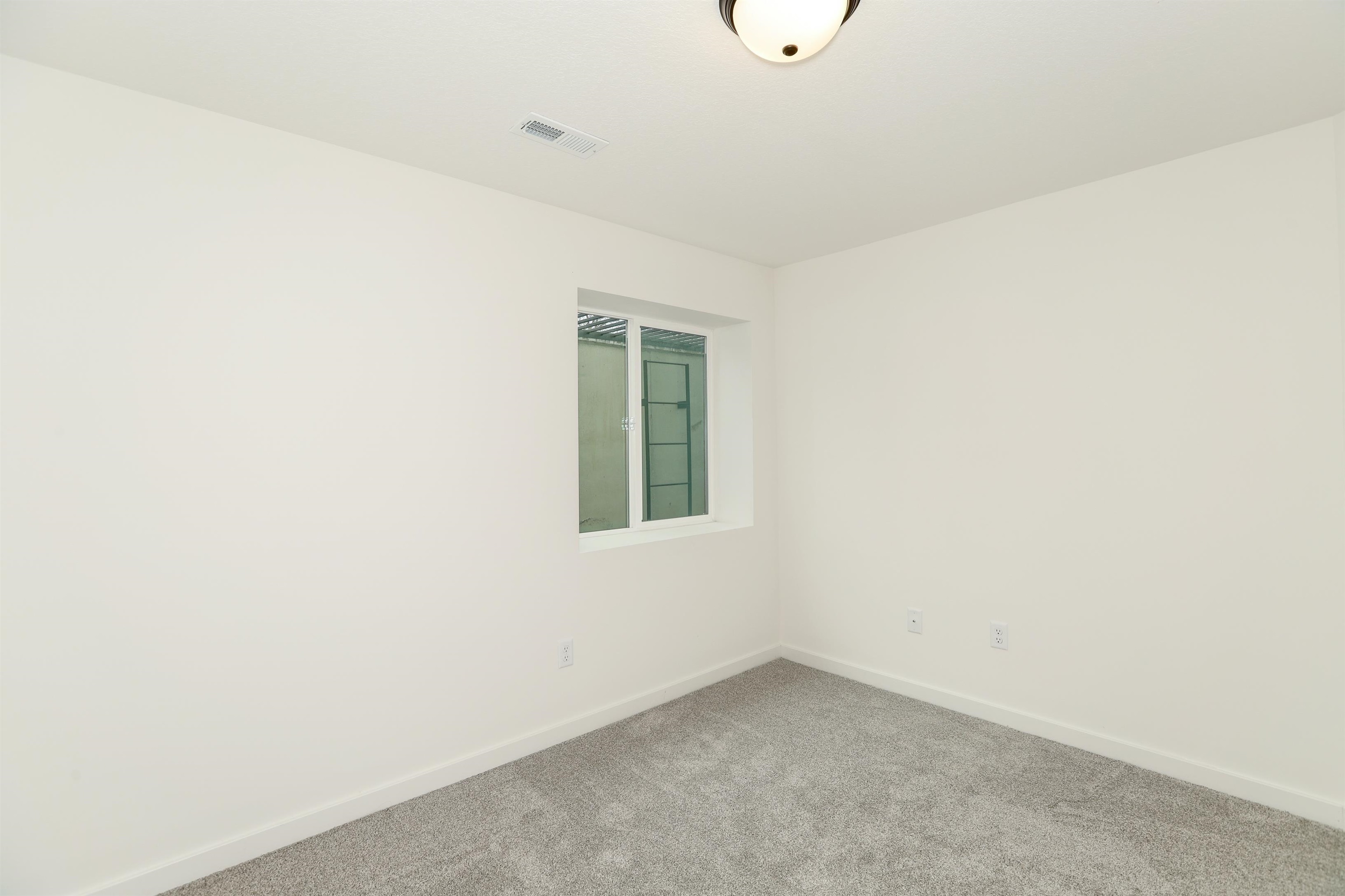 5263 N Pinecrest Ct, Bel Aire, Virginia image 31