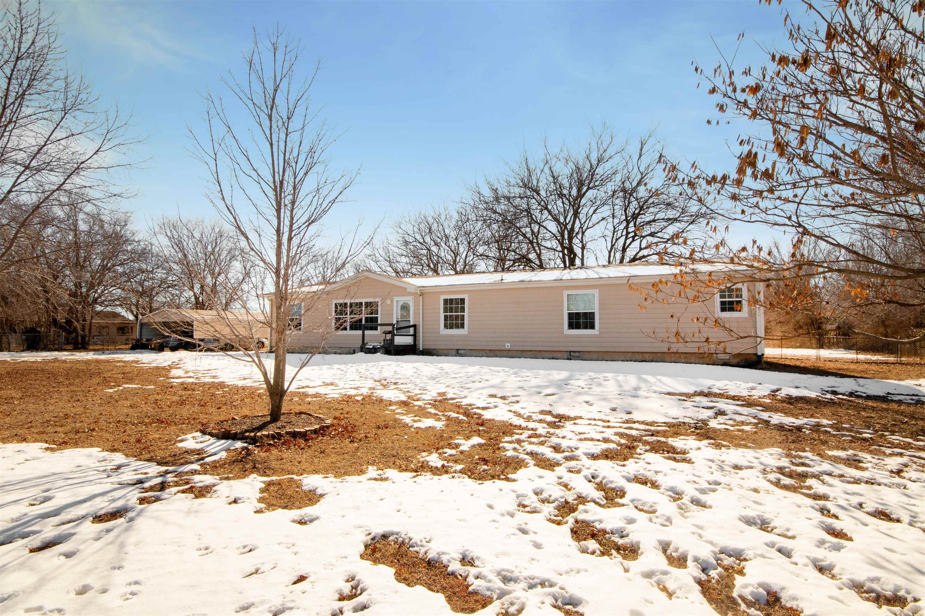 16109 Terrace St, Clearwater, Kansas image 3