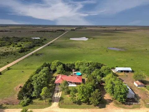 20984 291st Rd, Dexter, KS MLS: 655101