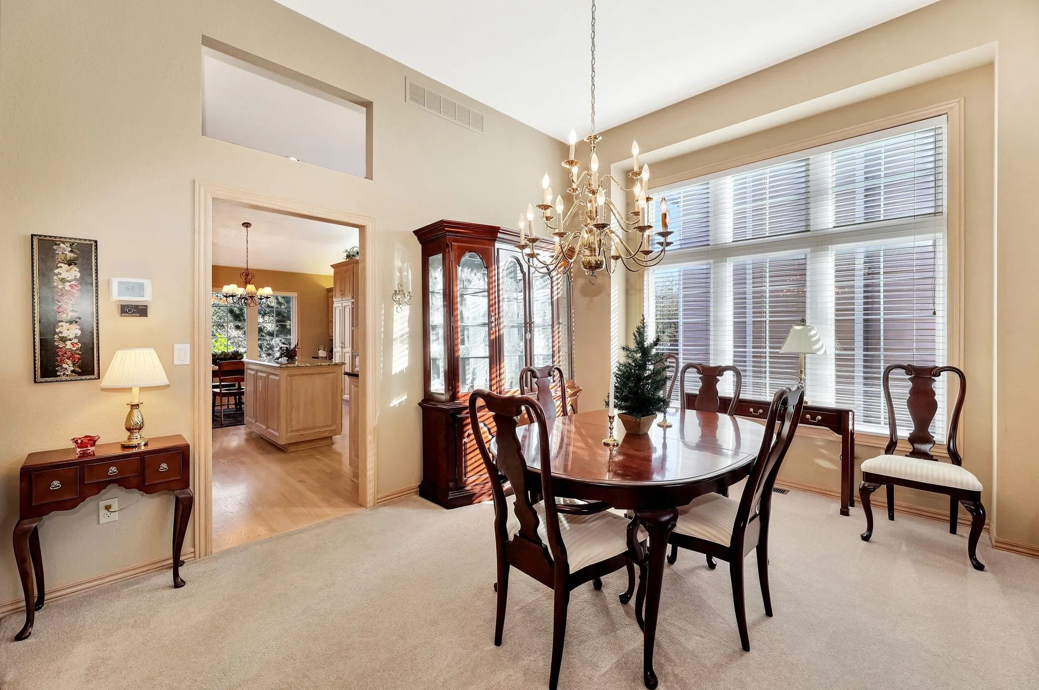 Wichita, Kansas 67230, United States, 5 Bedrooms Bedrooms, ,4 BathroomsBathrooms,Residential,Active,82787