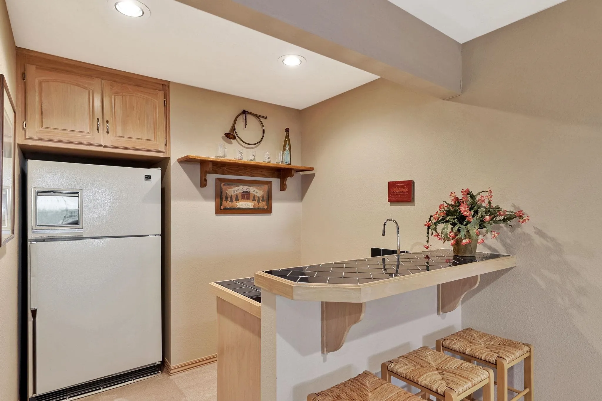 Wichita, Kansas 67230, United States, 5 Bedrooms Bedrooms, ,4 BathroomsBathrooms,Residential,Active,82787