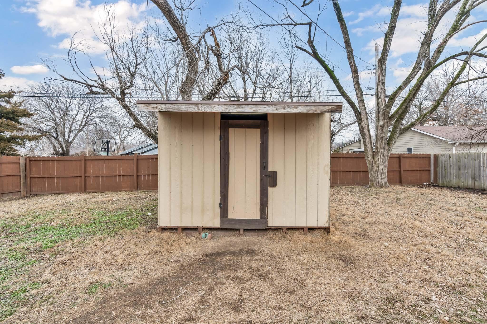 342 S Winterset Ln, Wichita, Kansas image 33