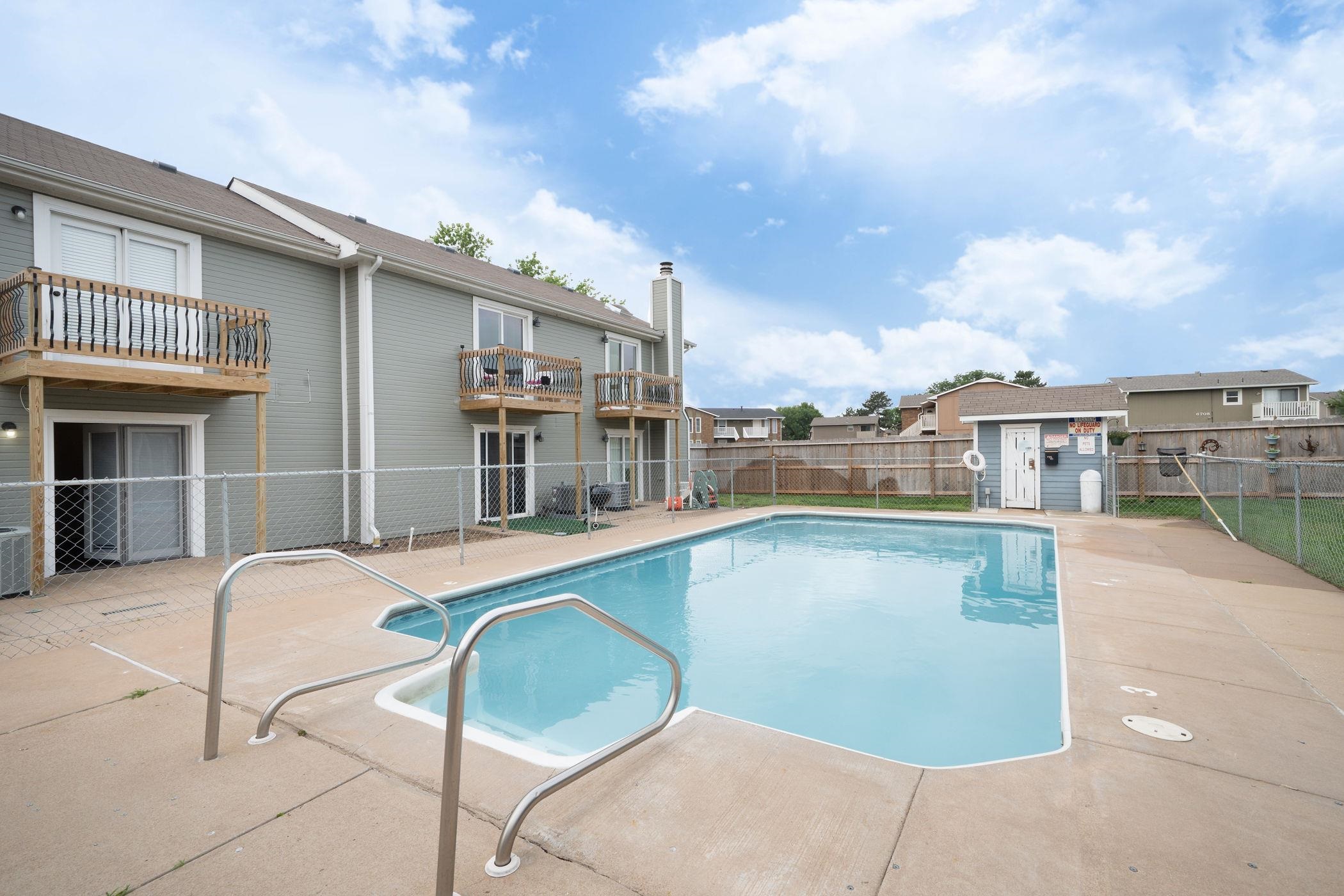 6725 W Shade Ln, Wichita, Kansas image 18