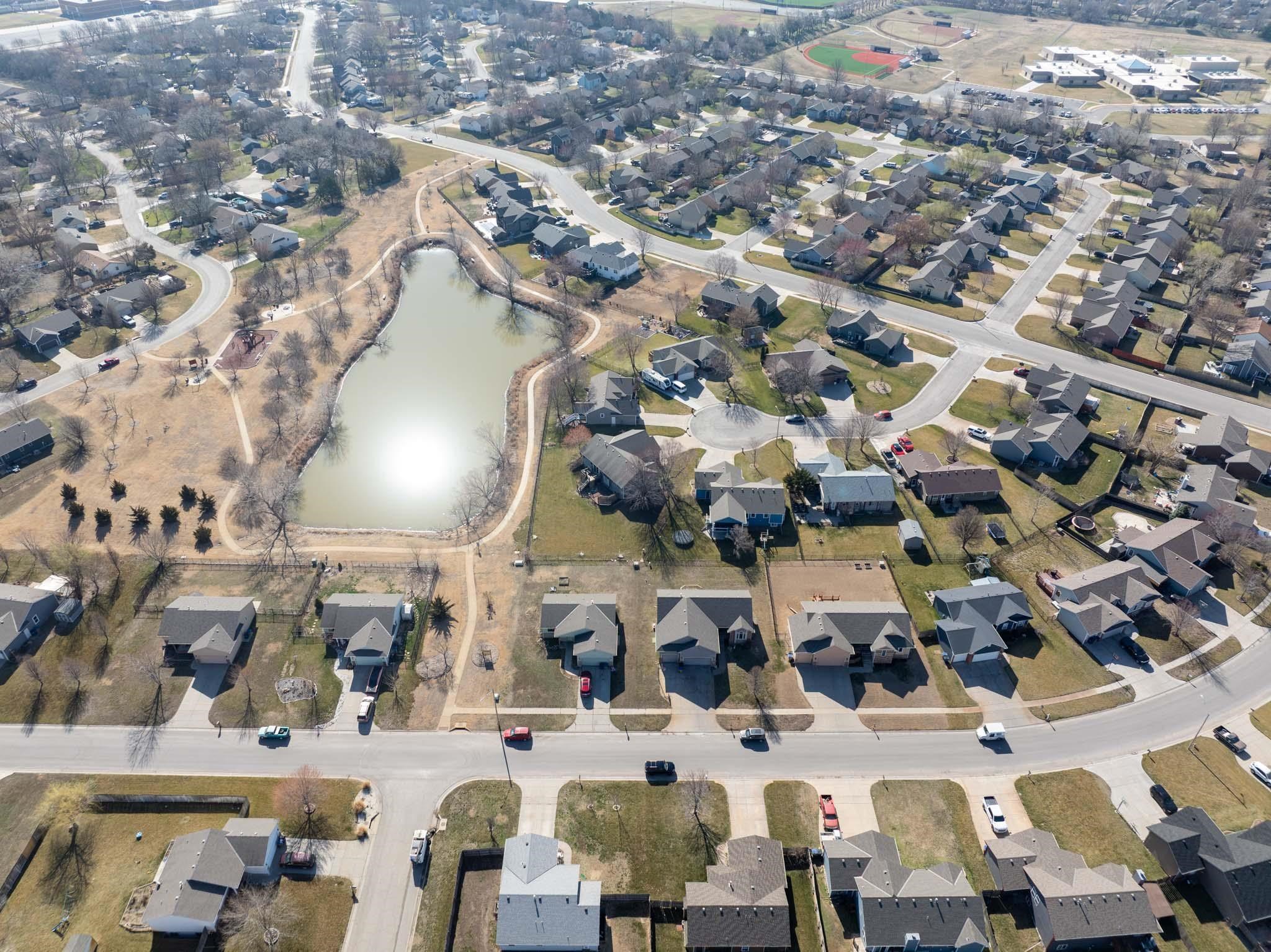 1056 N Meadow Rd, Valley Center, Kansas image 34