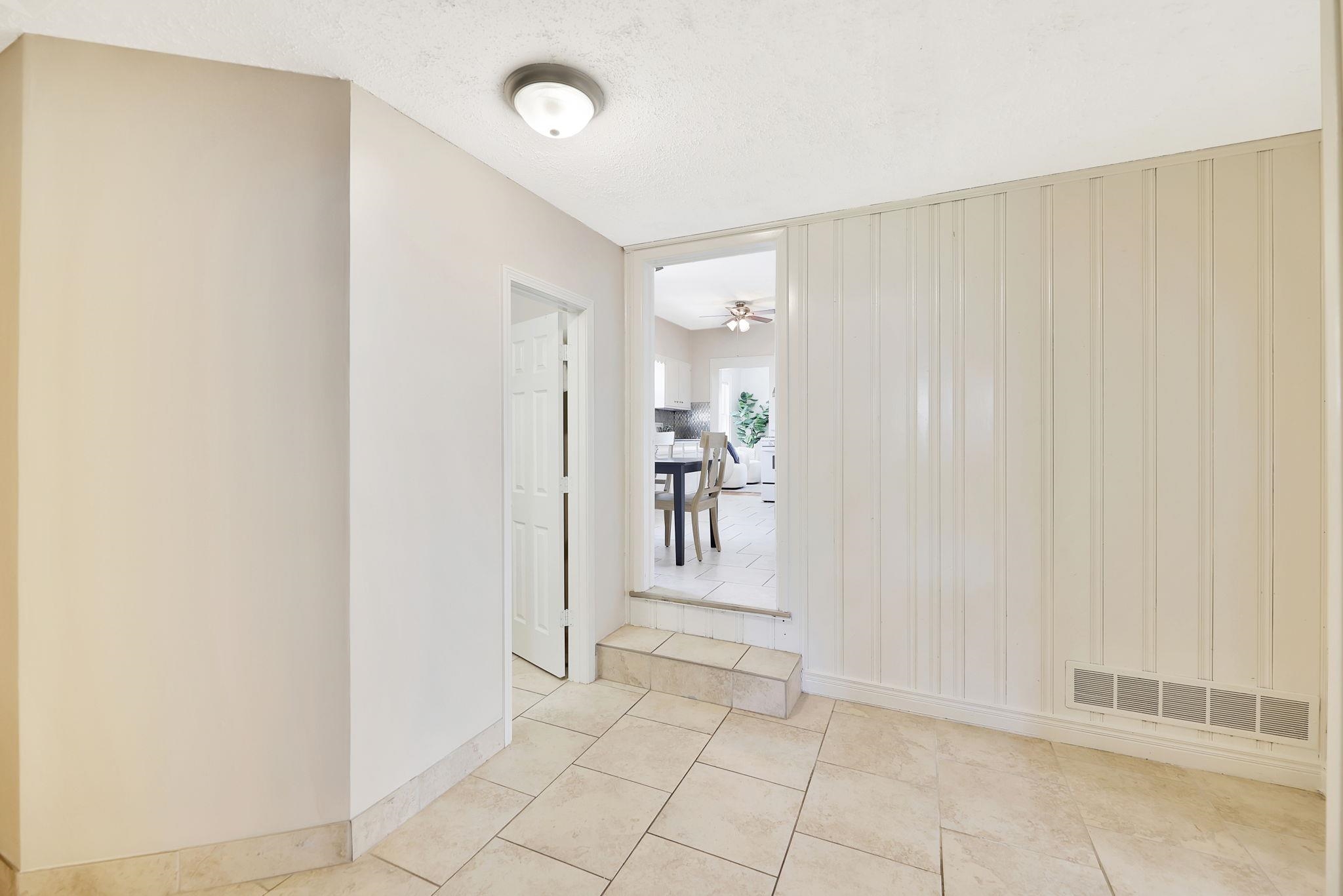636 S Green St, Wichita, Kansas image 23