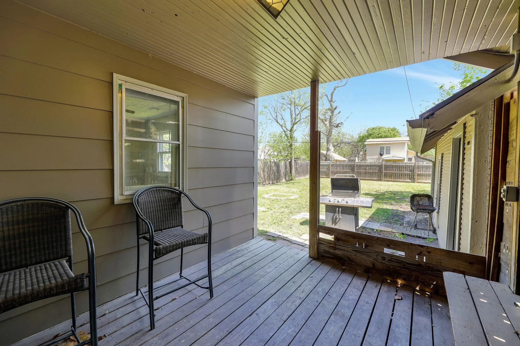 Wichita, Kansas 67211, United States, 4 Bedrooms Bedrooms, ,2 BathroomsBathrooms,Residential,Pending,111997