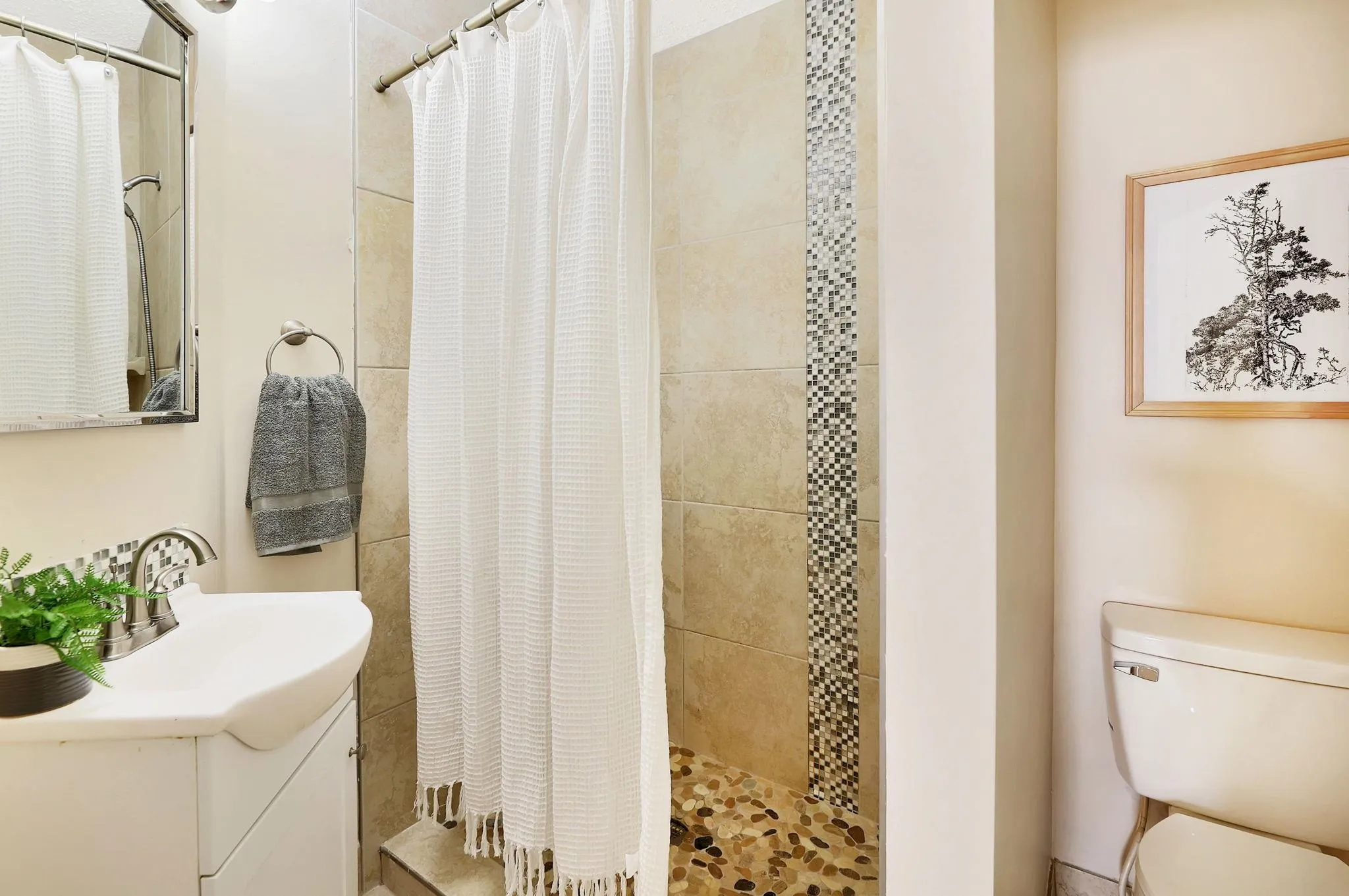 Wichita, Kansas 67211, United States, 4 Bedrooms Bedrooms, ,2 BathroomsBathrooms,Residential,Pending,111997