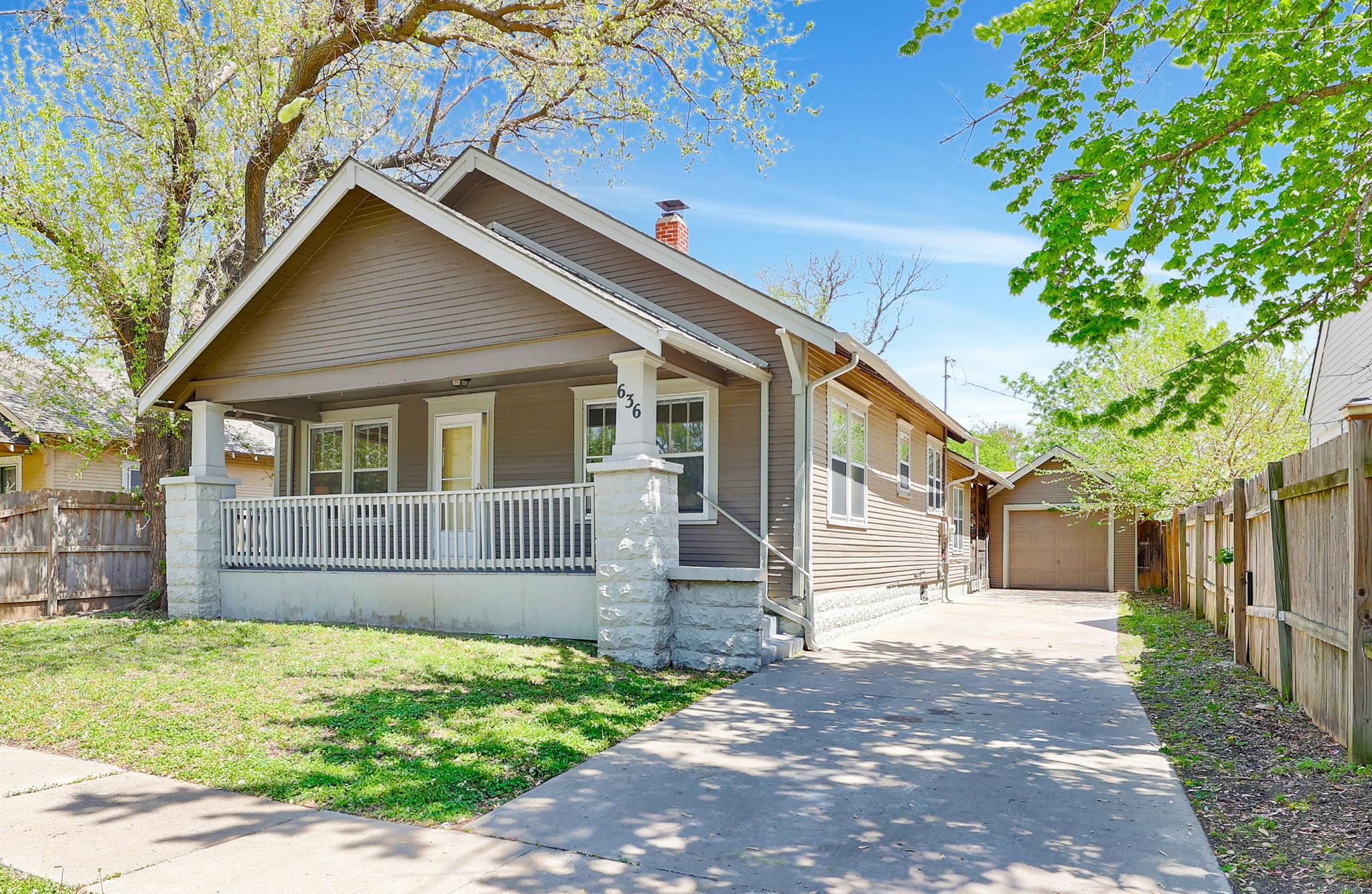 636 S Green St, Wichita, Kansas image 2