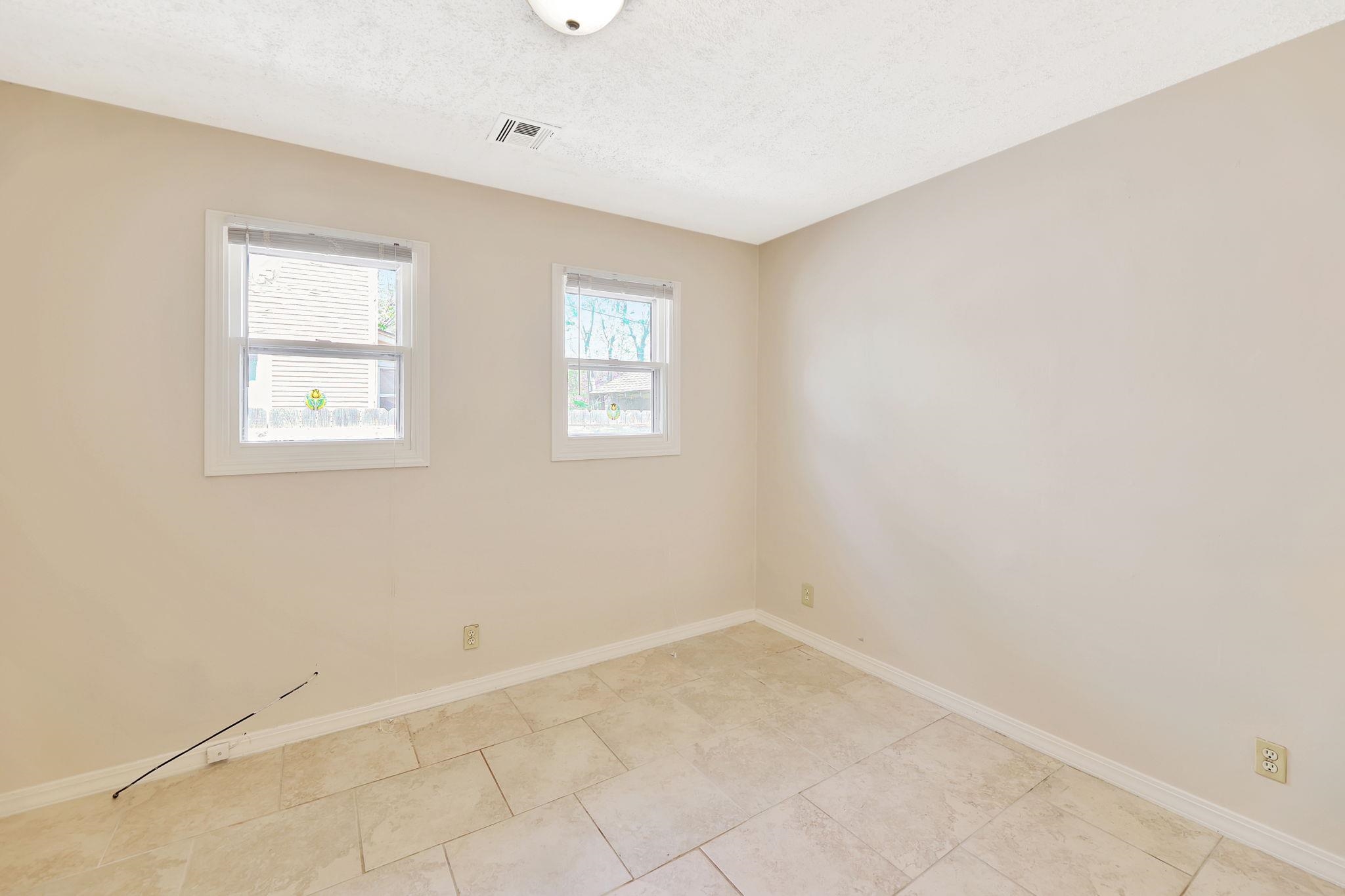 636 S Green St, Wichita, Kansas image 26