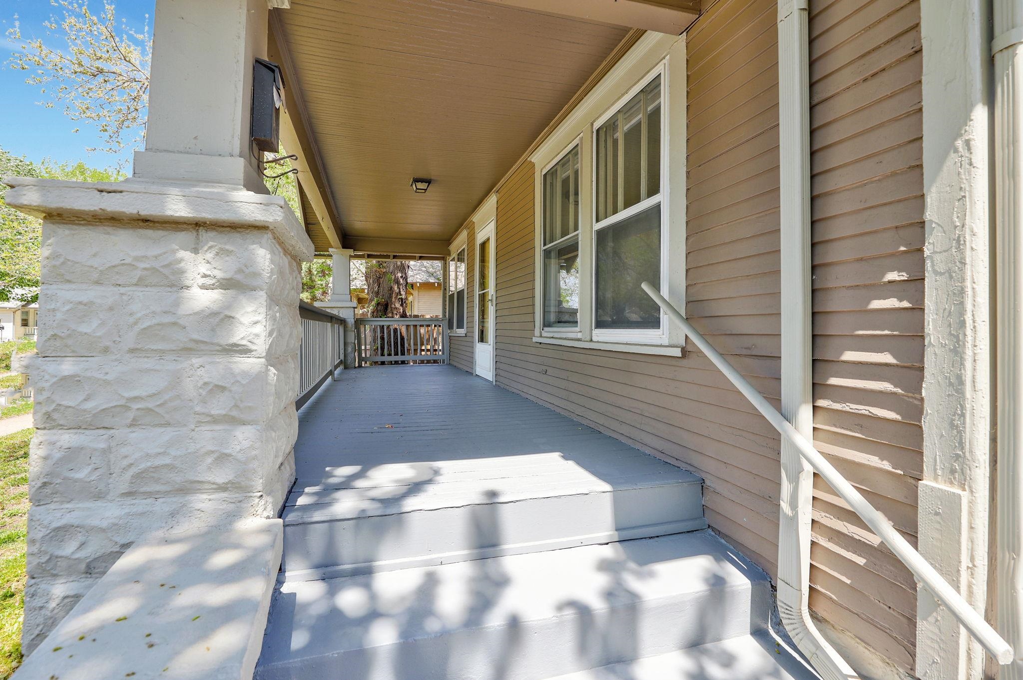 636 S Green St, Wichita, Kansas image 3