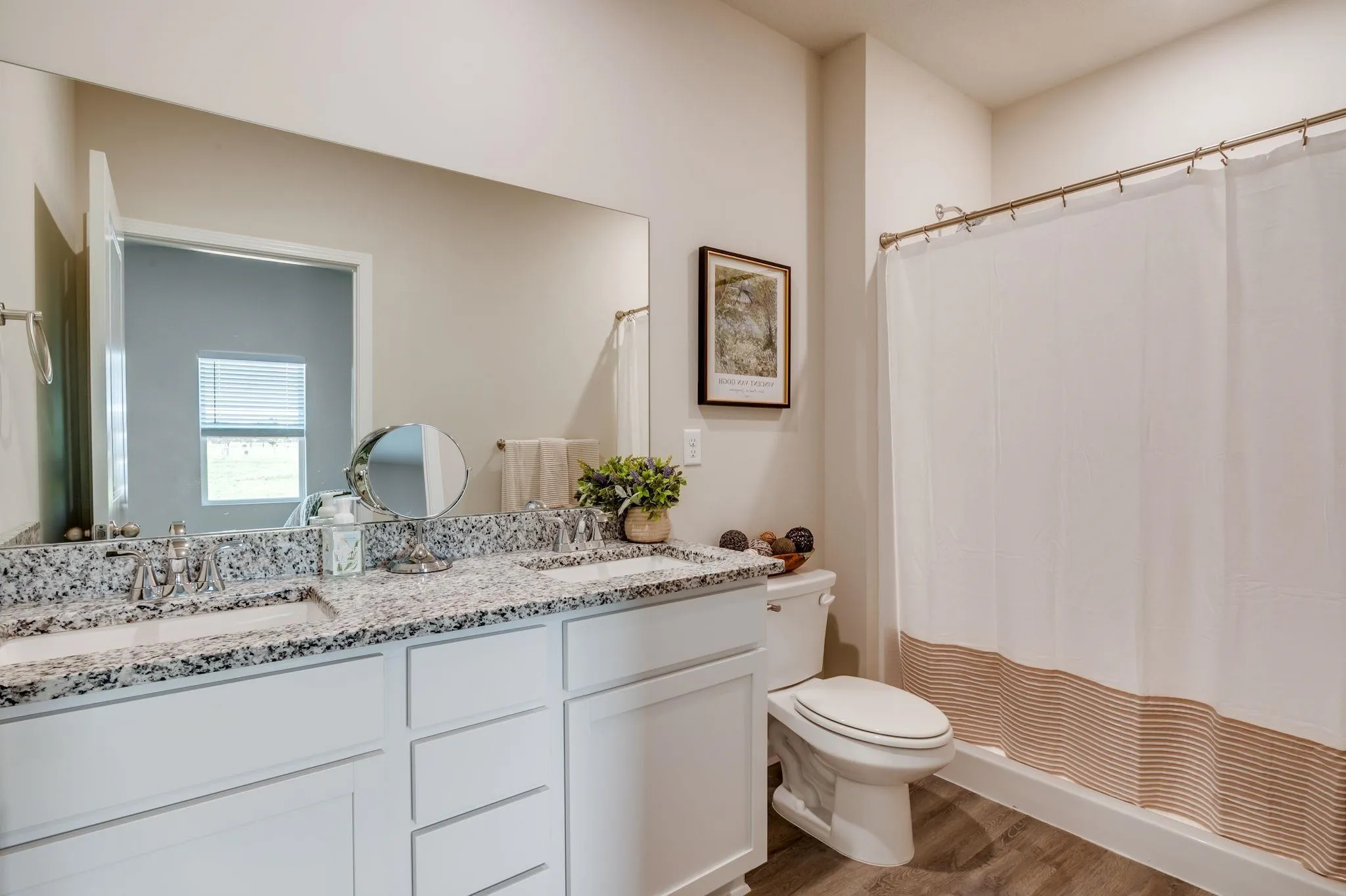 Garden Plain, Kansas 67050, United States, 4 Bedrooms Bedrooms, ,2 BathroomsBathrooms,Residential,Active,24138