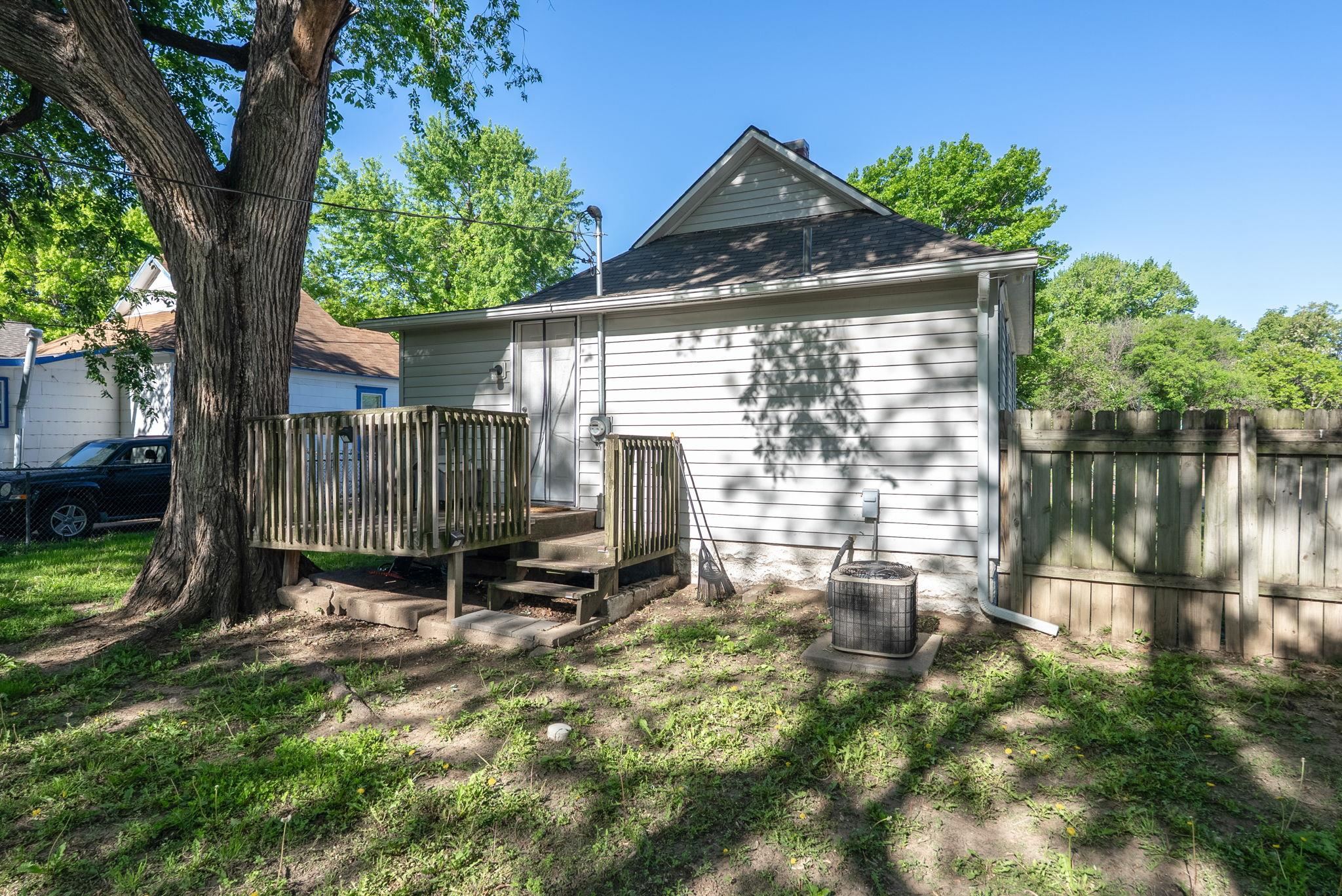 1002 S Greenwood Ave, Wichita, Virginia image 30