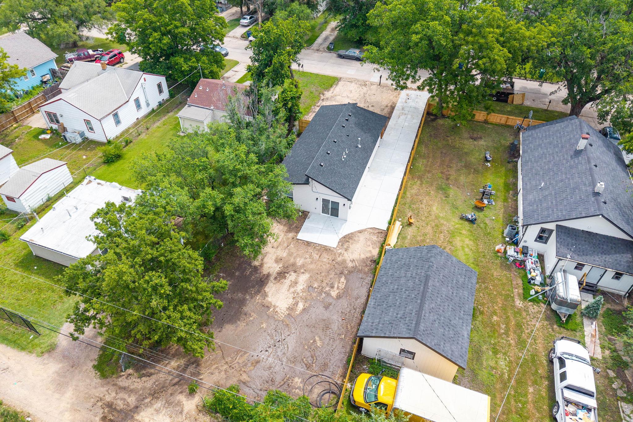 2247 S Santa Fe St, Wichita, Kansas image 23