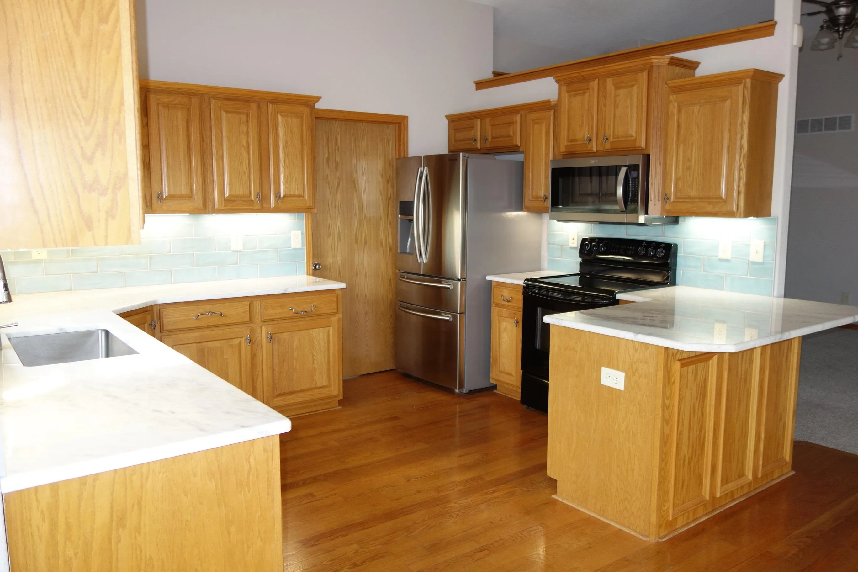 Derby, Kansas 67037, United States, 4 Bedrooms Bedrooms, ,3 BathroomsBathrooms,Residential,Pending,81556