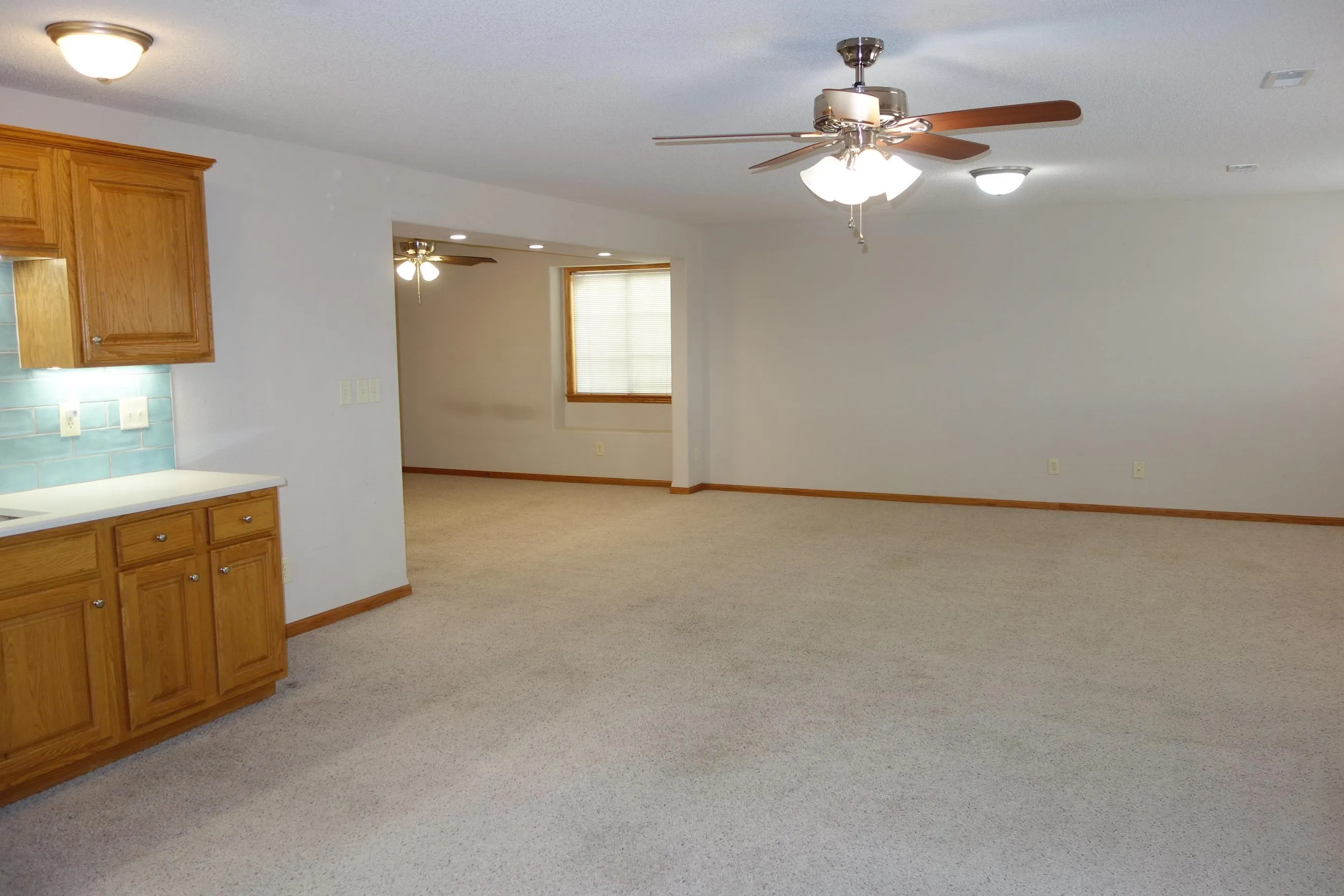 Derby, Kansas 67037, United States, 4 Bedrooms Bedrooms, ,3 BathroomsBathrooms,Residential,Pending,81556