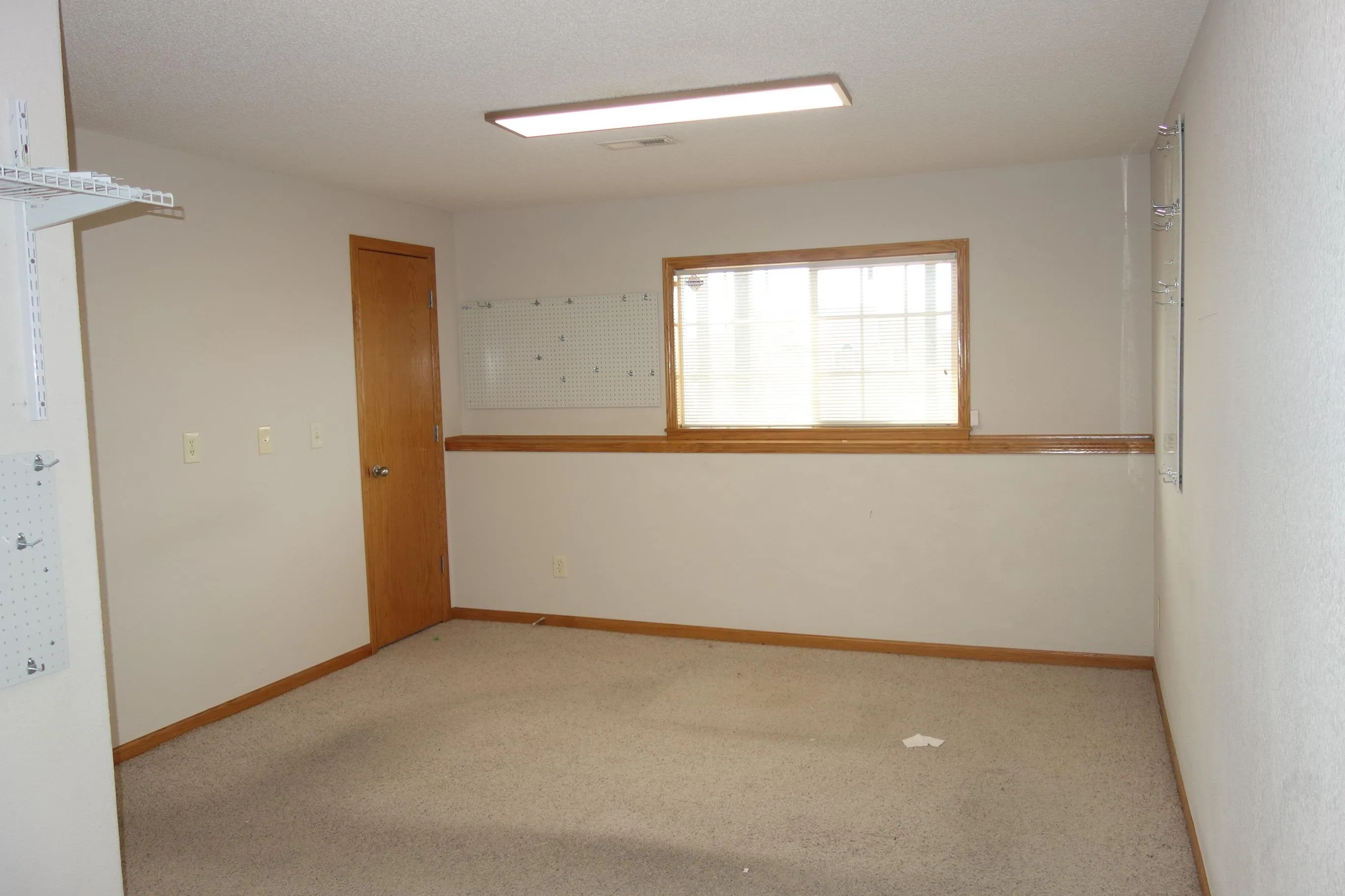 Derby, Kansas 67037, United States, 4 Bedrooms Bedrooms, ,3 BathroomsBathrooms,Residential,Pending,81556