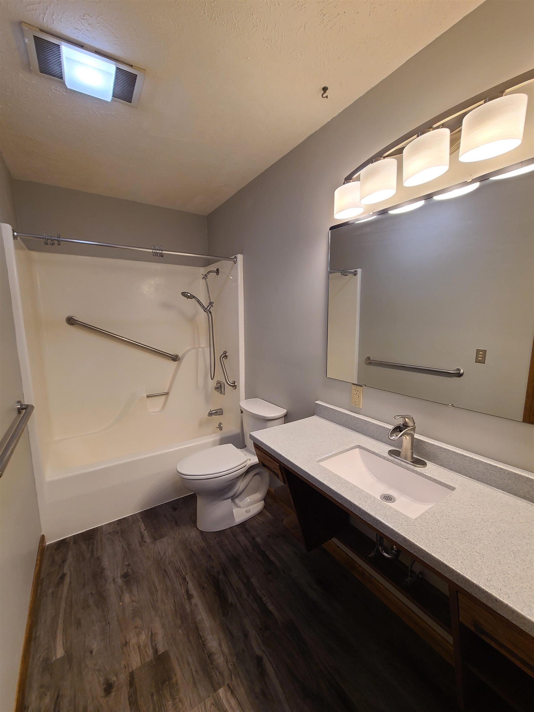 638 E State St, Lindsborg, Kansas image 12