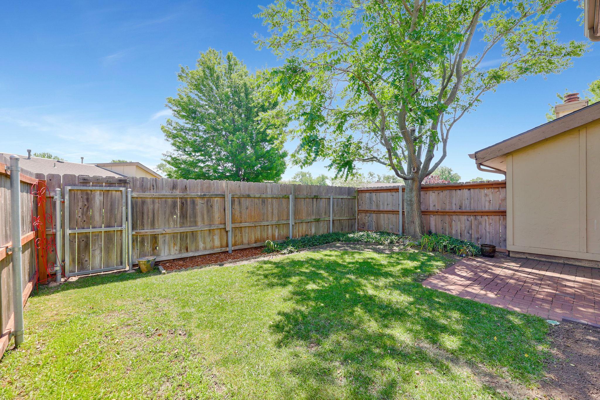 8201 E Harry St, Wichita, Kansas image 22